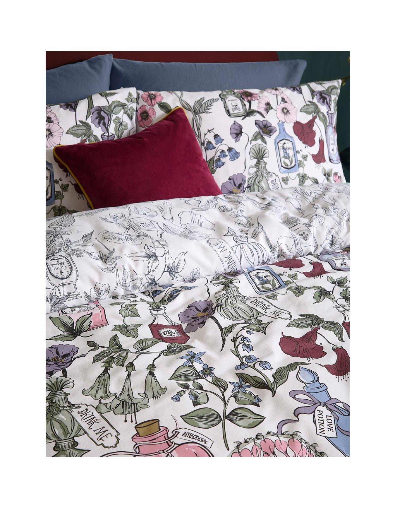 Image 2 of 4 of Furn Pick Your Poison Duvet Set Multi