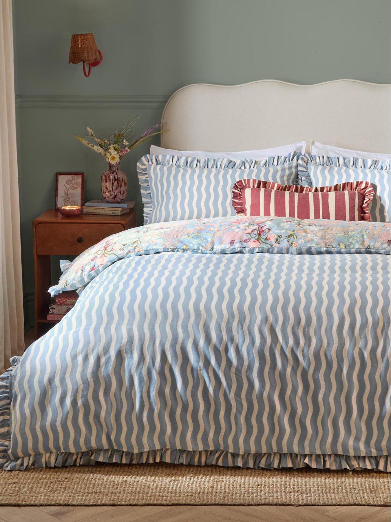 Image 3 of 4 of Furn Gardenia Duvet Set Seaspray