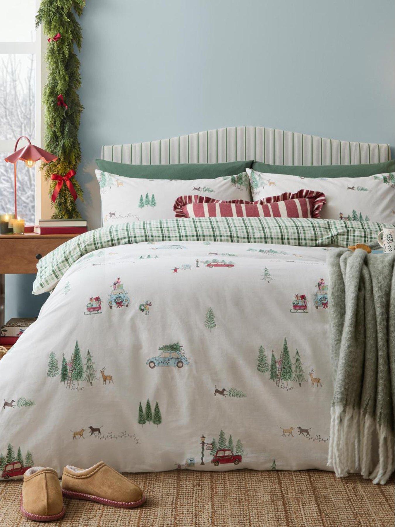 Wylder Christmas Tree Lane 100% Cotton Duvet Cover Set in Natural | Size: Double - Image 3