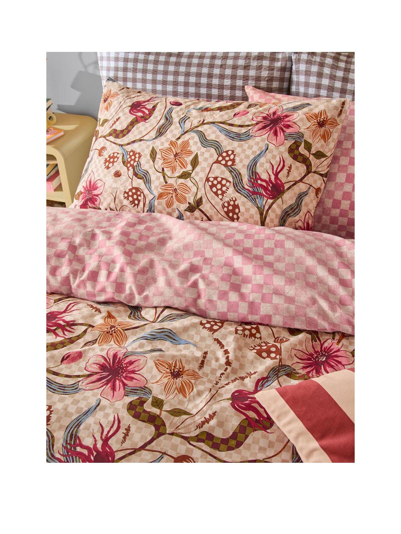Image 2 of 4 of Furn Juno Duvet Set Multicolour