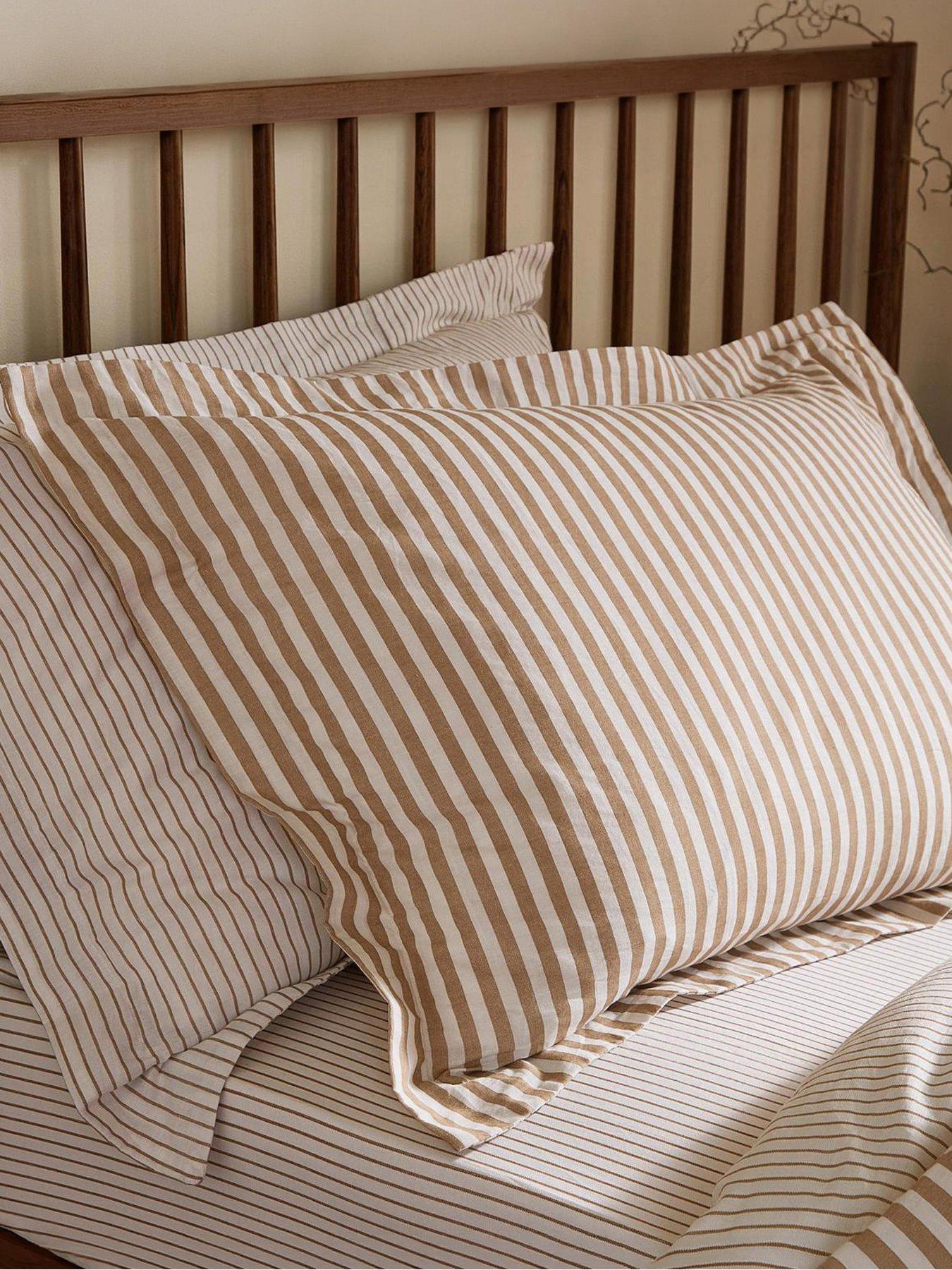 Image 4 of 4 of Yard Hebden Double Duvet Set Caramel