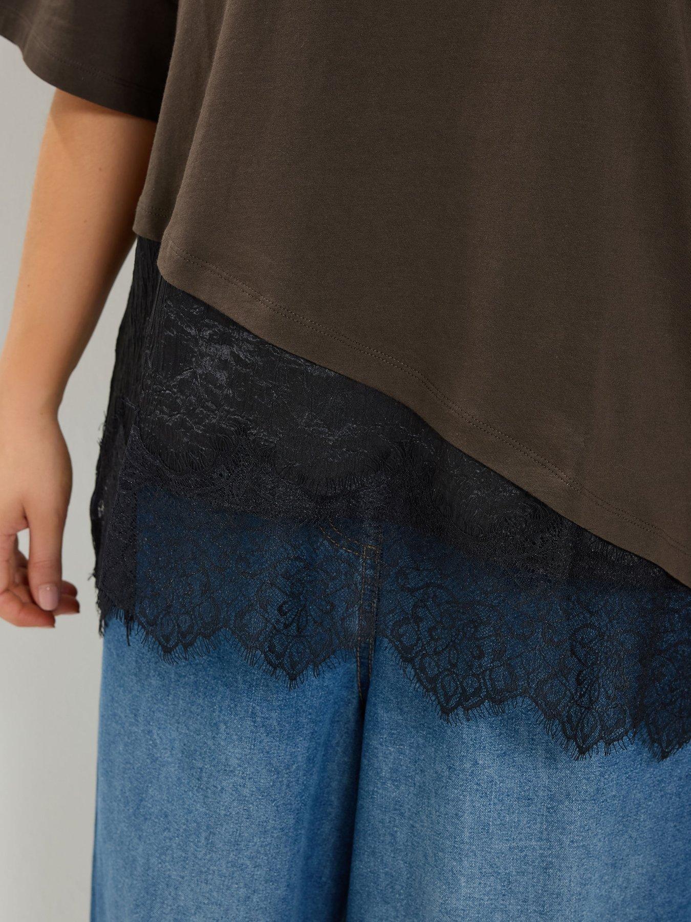 Image 4 of 4 of Yours Curve Short Sleeve Asymmetric Satin Hem T-Shirt - Brown