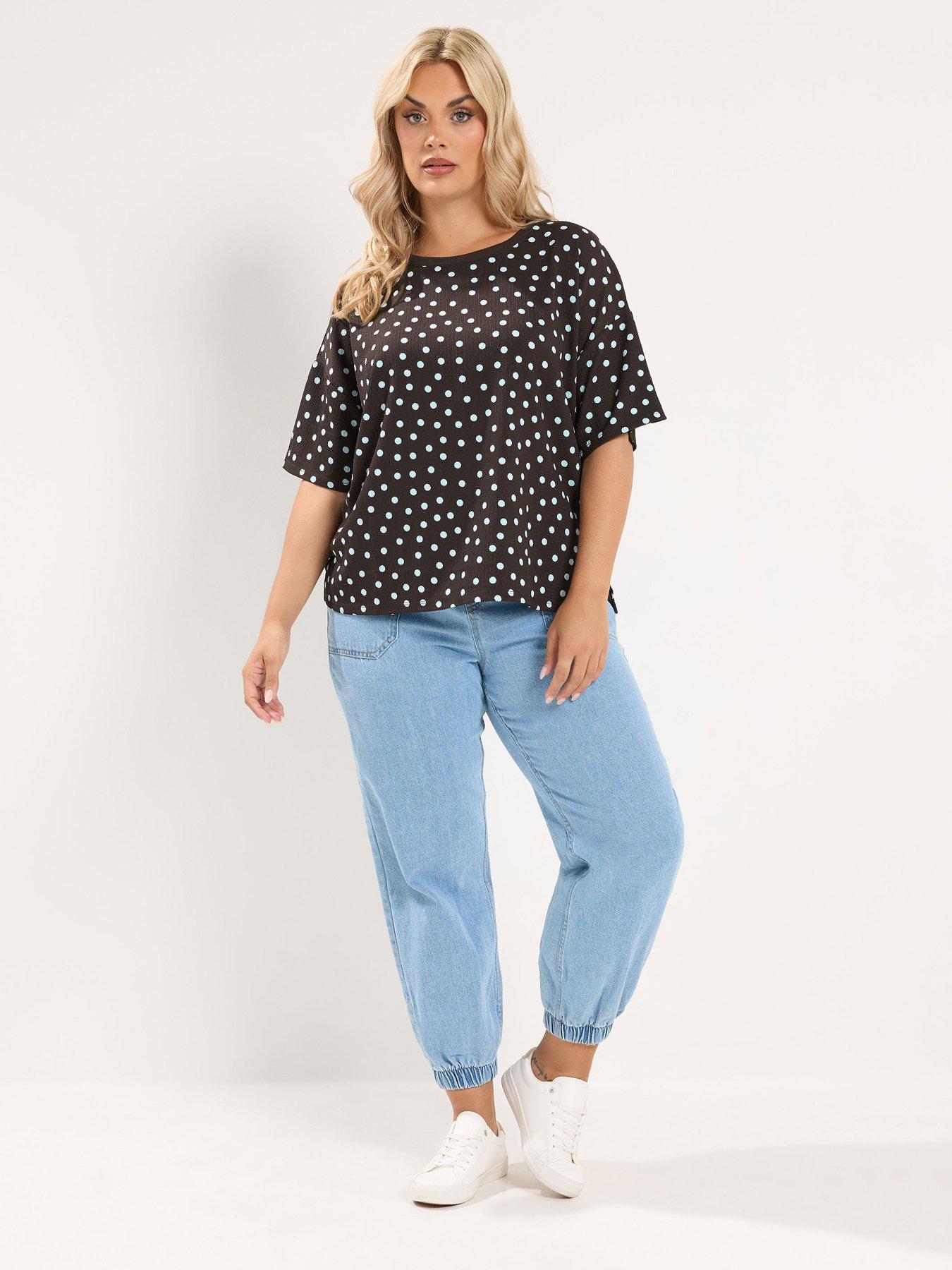Image 3 of 4 of Yours Curve Textured Polka Dot T-Shirt - Purple