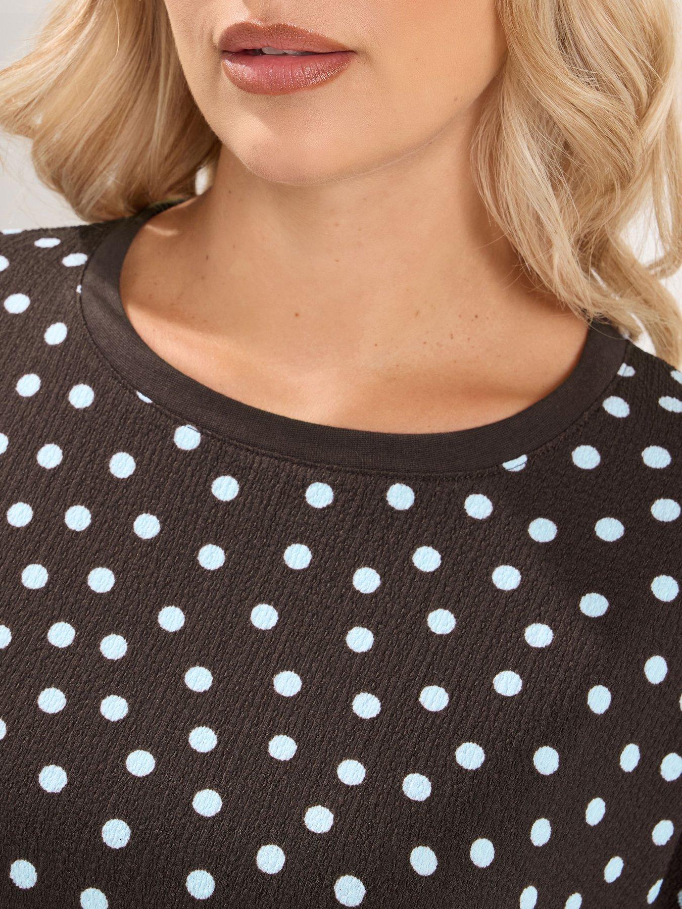 Image 4 of 4 of Yours Curve Textured Polka Dot T-Shirt - Purple
