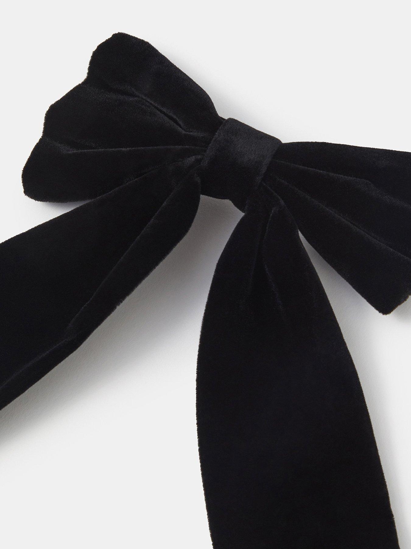 Image 3 of 3 of Accessorize Velvet Bow Hair Clip - Black