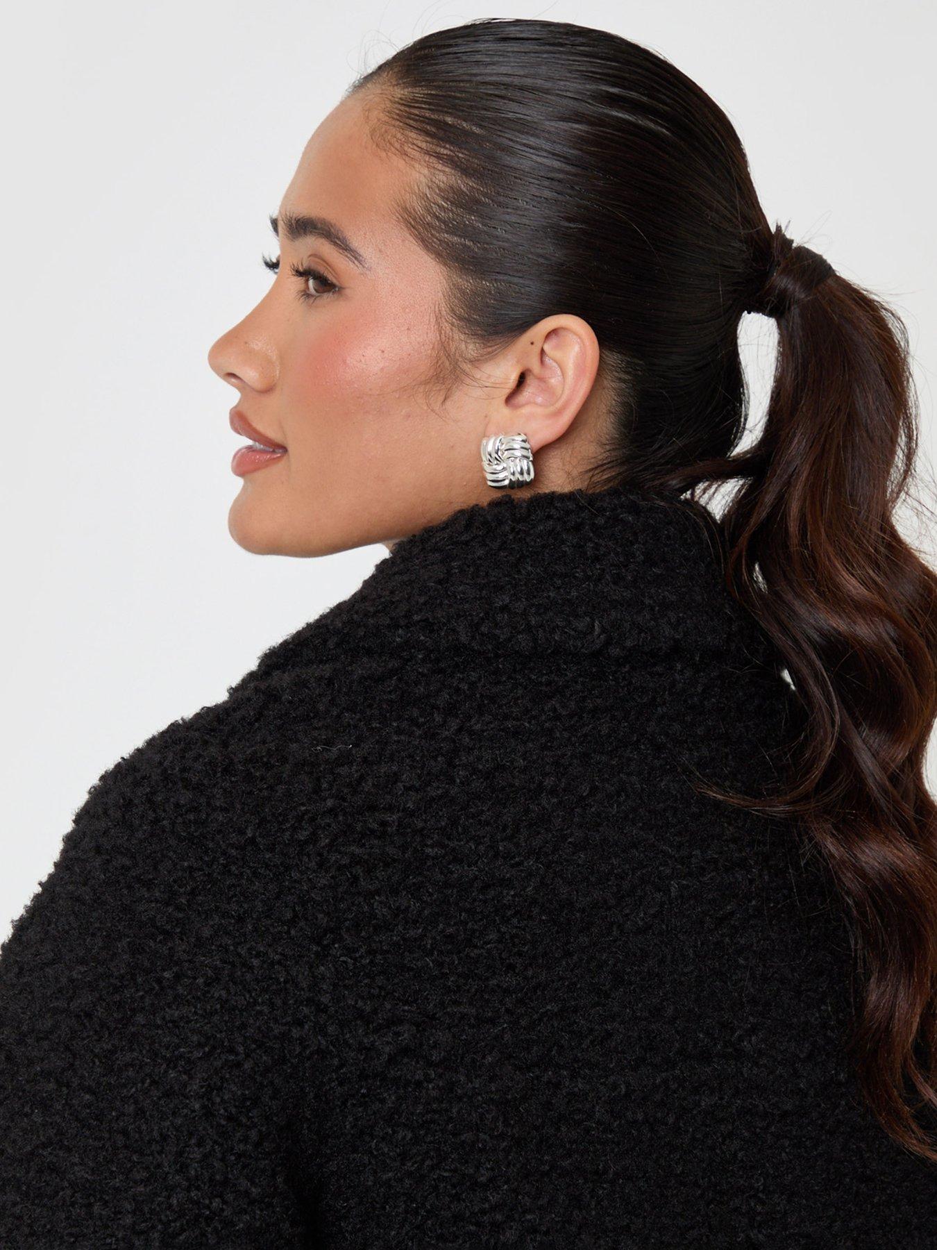 Image 4 of 4 of Threadbare Womens Borg Cropped Jacket - Black