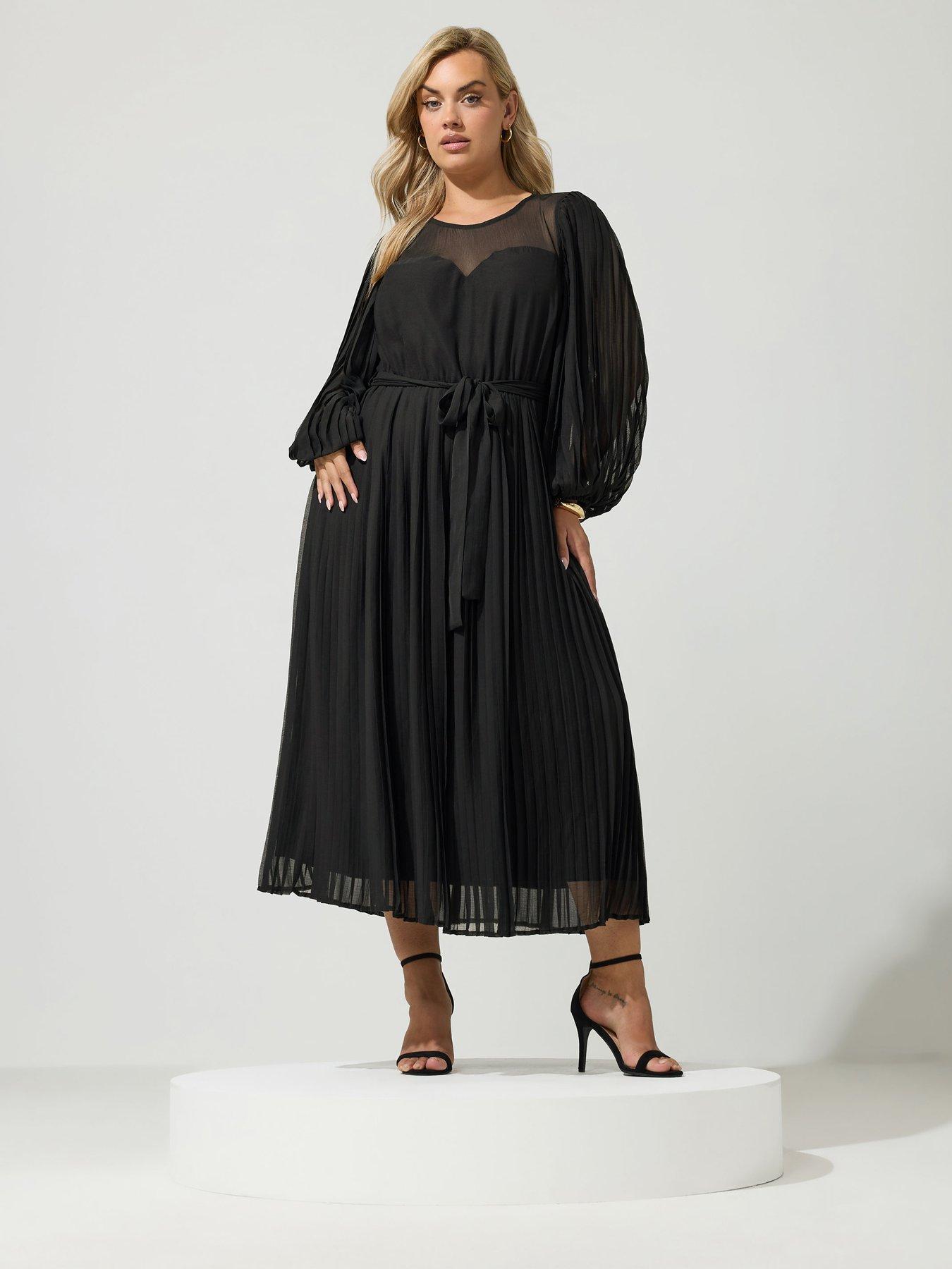 Image 3 of 4 of Yours Womens Curve Sweetheart Pleated Dress - Black