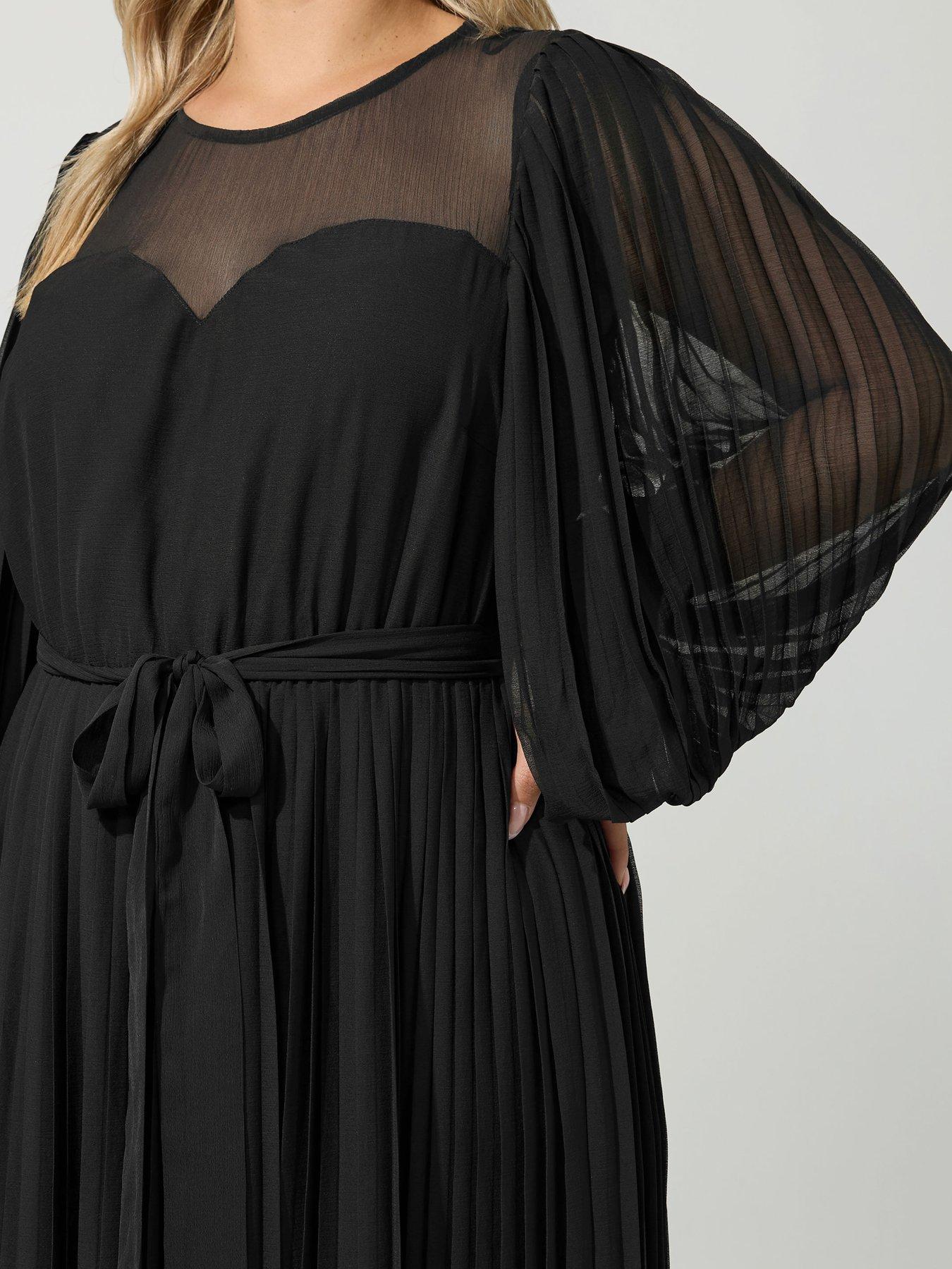 Image 4 of 4 of Yours Womens Curve Sweetheart Pleated Dress - Black
