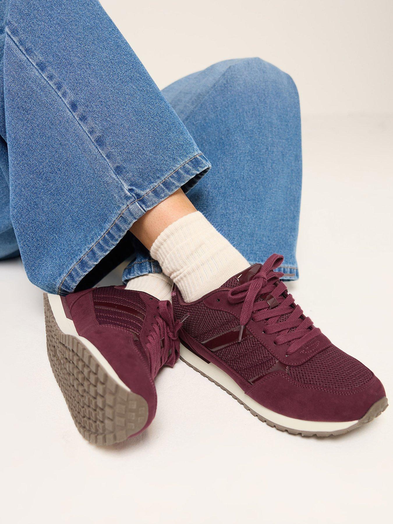 Yours Curve Extra Wide Fit Side Stripe Lace Up Trainers - Red