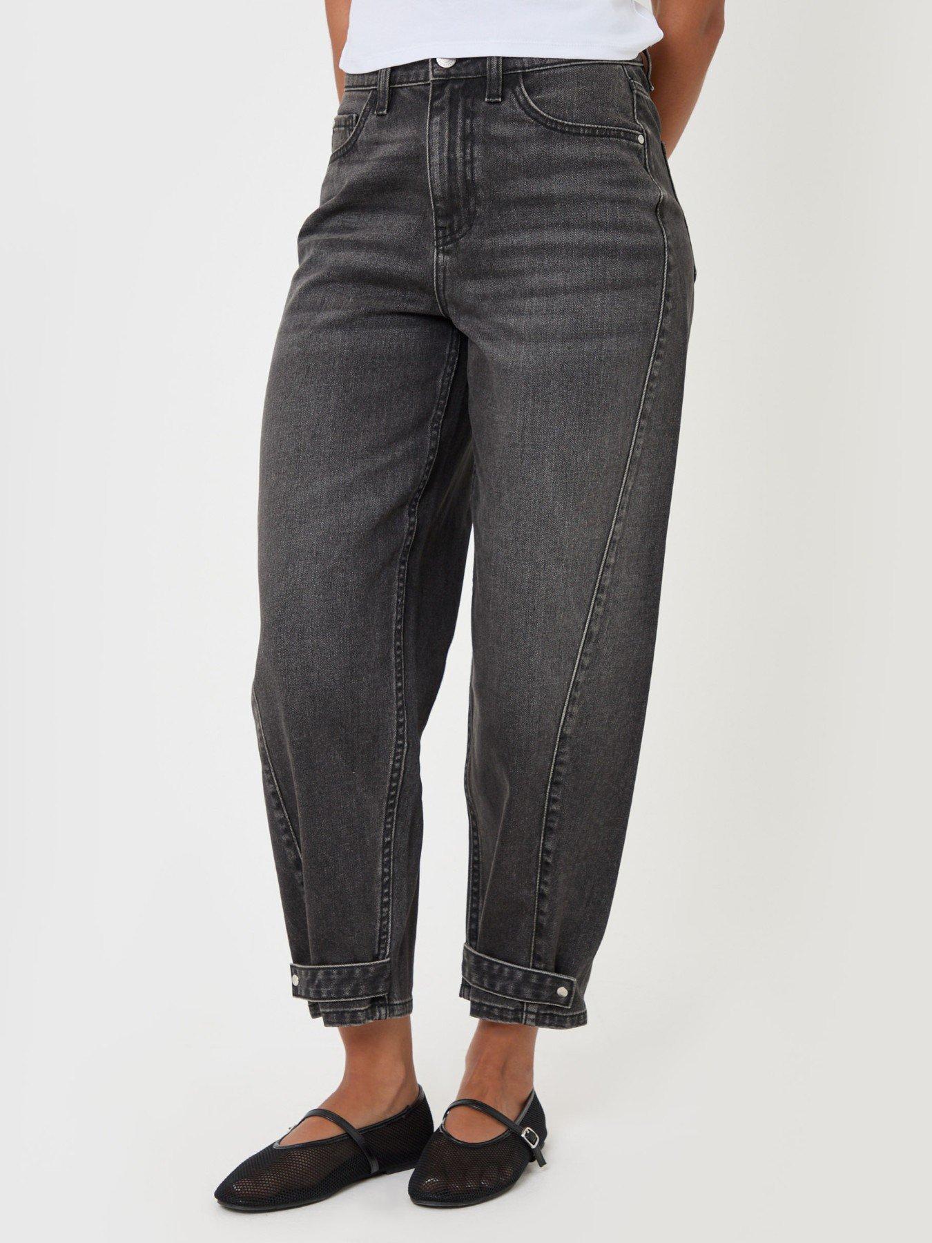 Image 2 of 5 of Threadbare Barrel Leg Jeans In Black