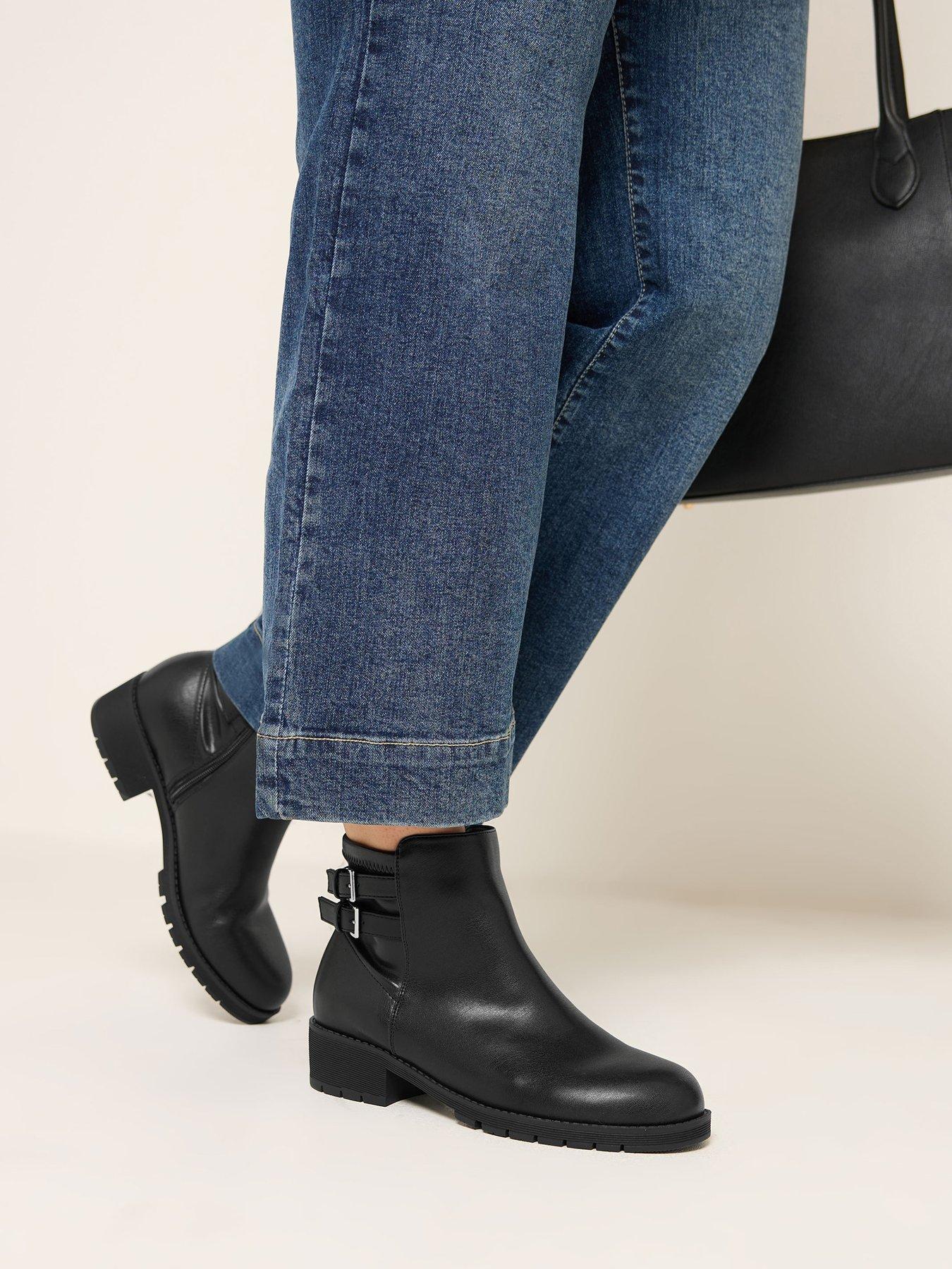 Image 4 of 4 of Yours Curve Extra Wide Fit Double Buckle Chelsea Boot - Black