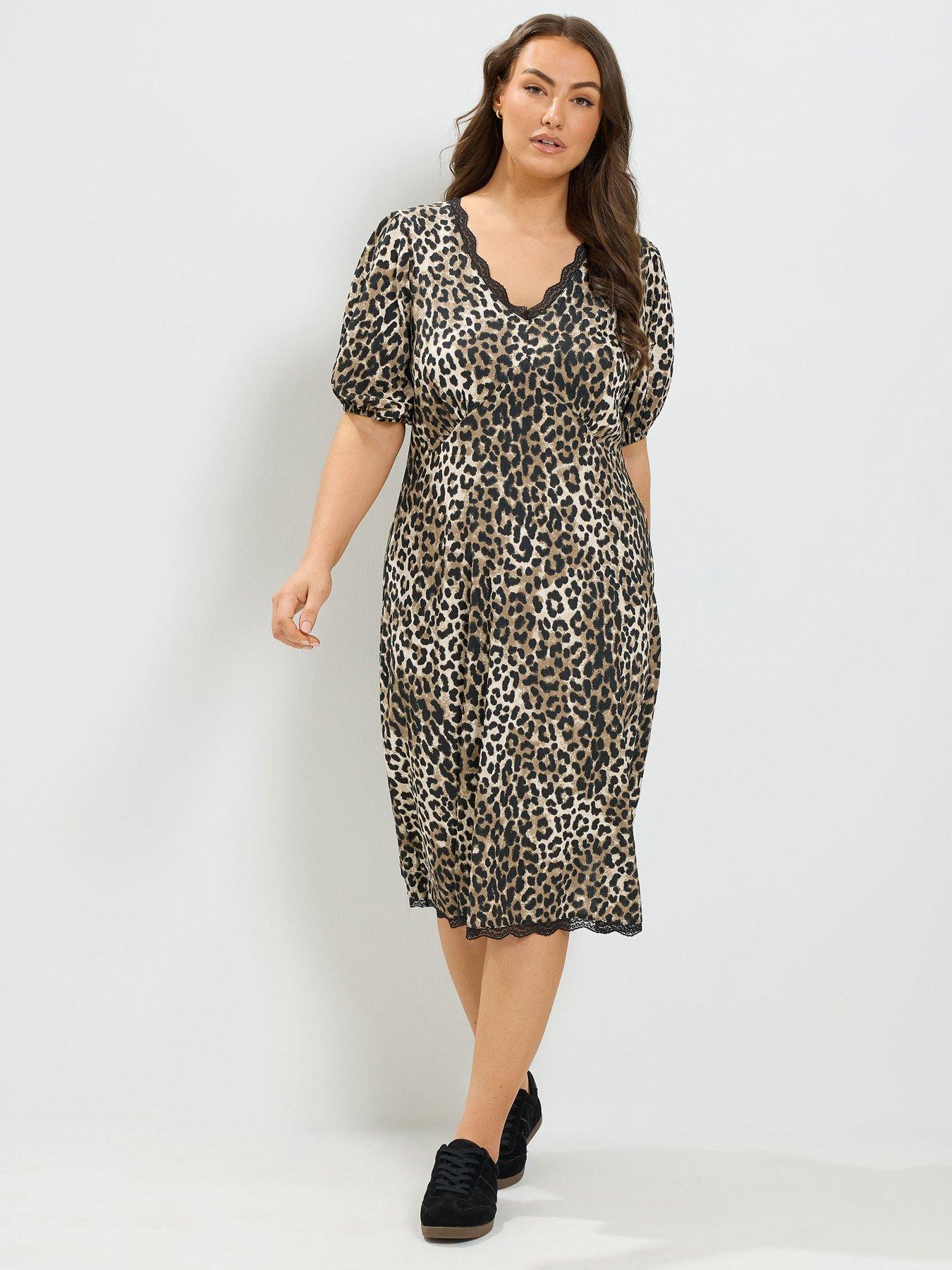 Image 3 of 4 of Yours Curve Lace Trim Midi Dress