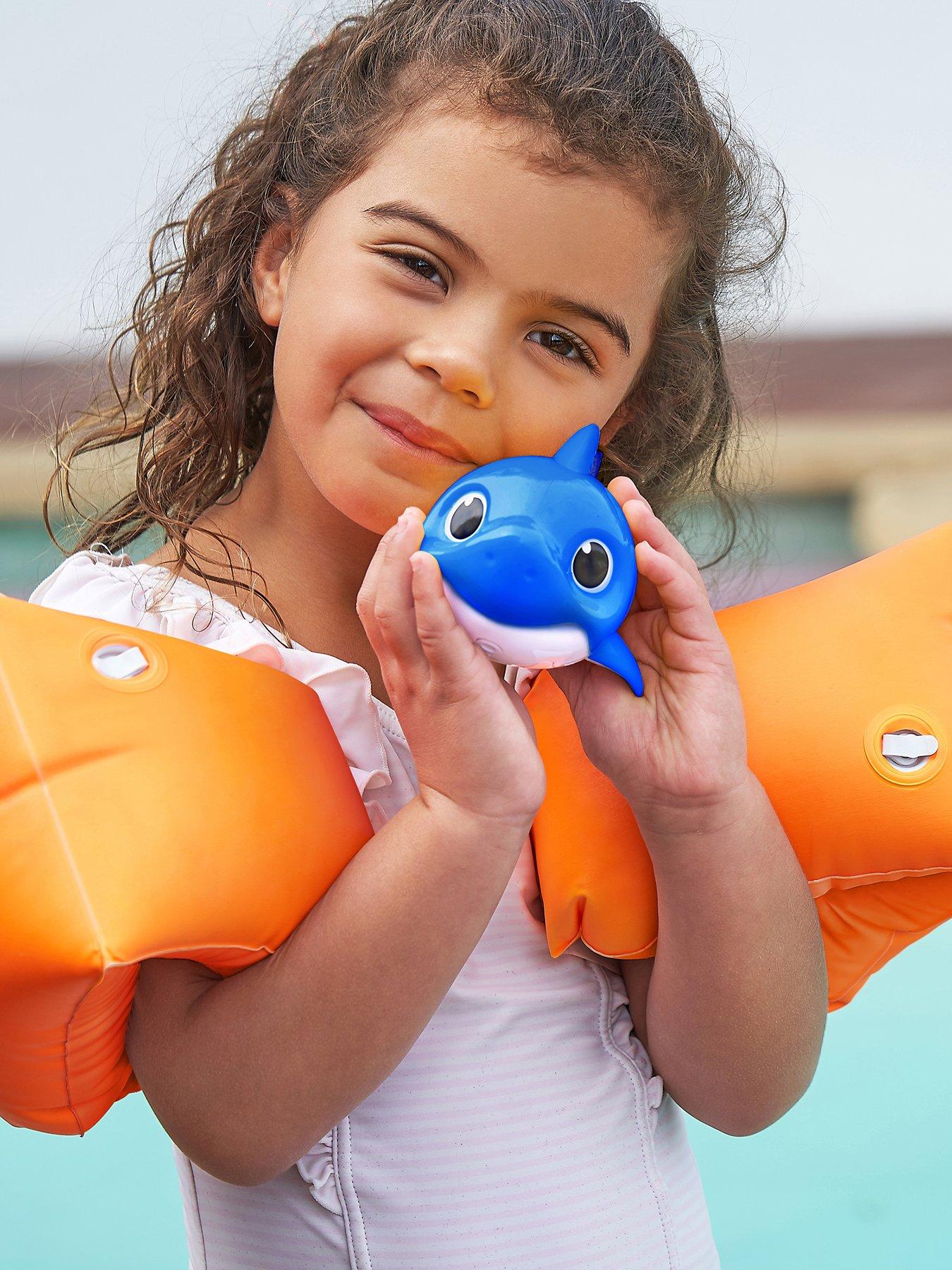 Image 4 of 7 of Robo Alive 2023 ROBOTIC-BABY SHARK S1BULK - Twin pack