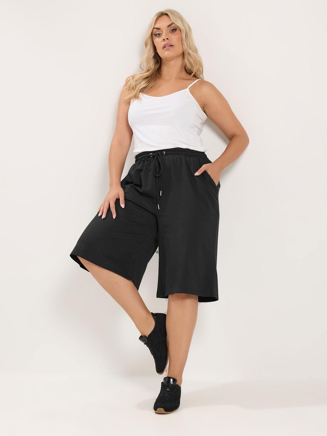 Image 3 of 4 of Yours Curve Sweat Jort - Black