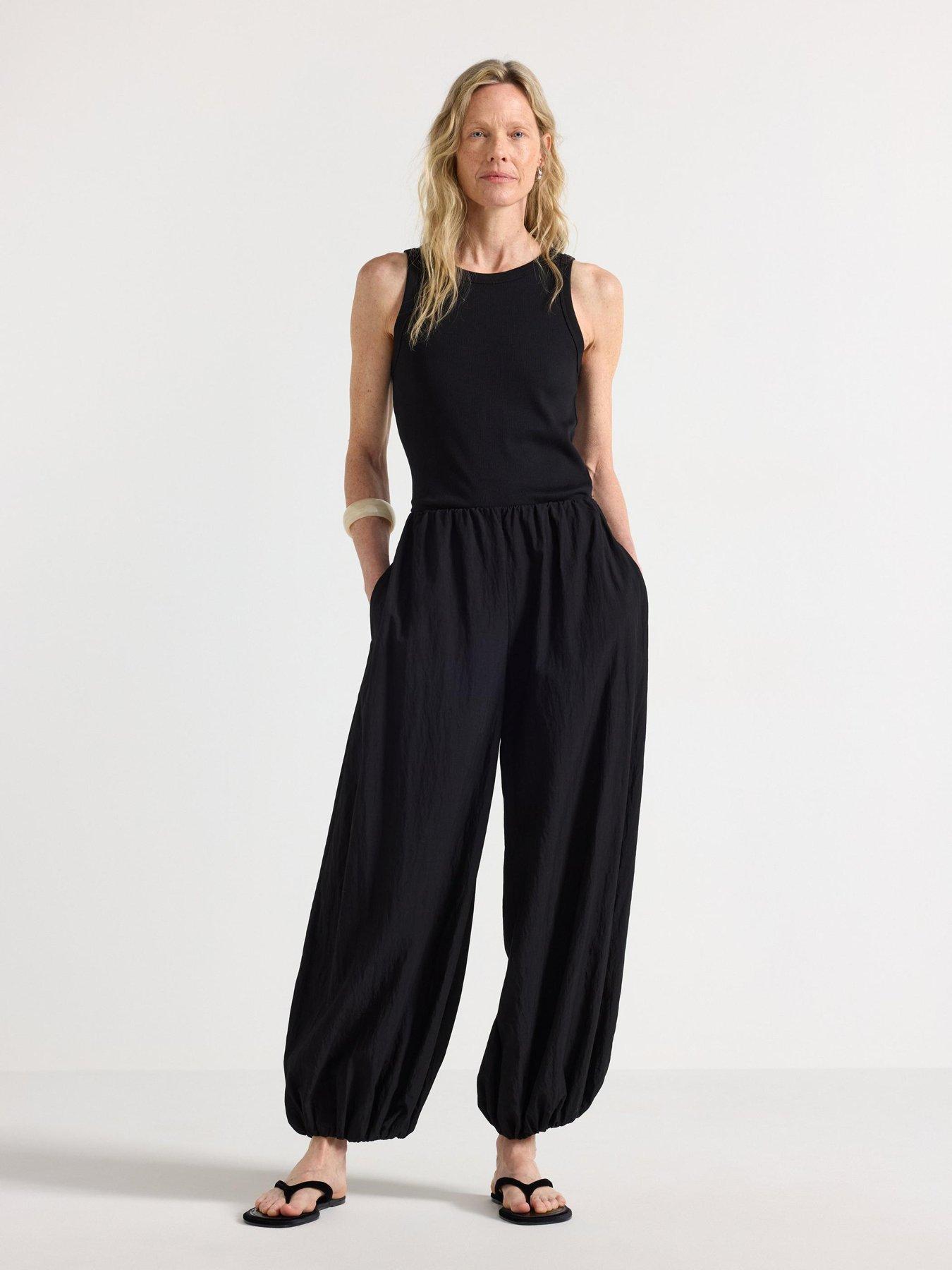 Image 1 of 4 of Lindex Womens Linda Balloon Trouser - Black