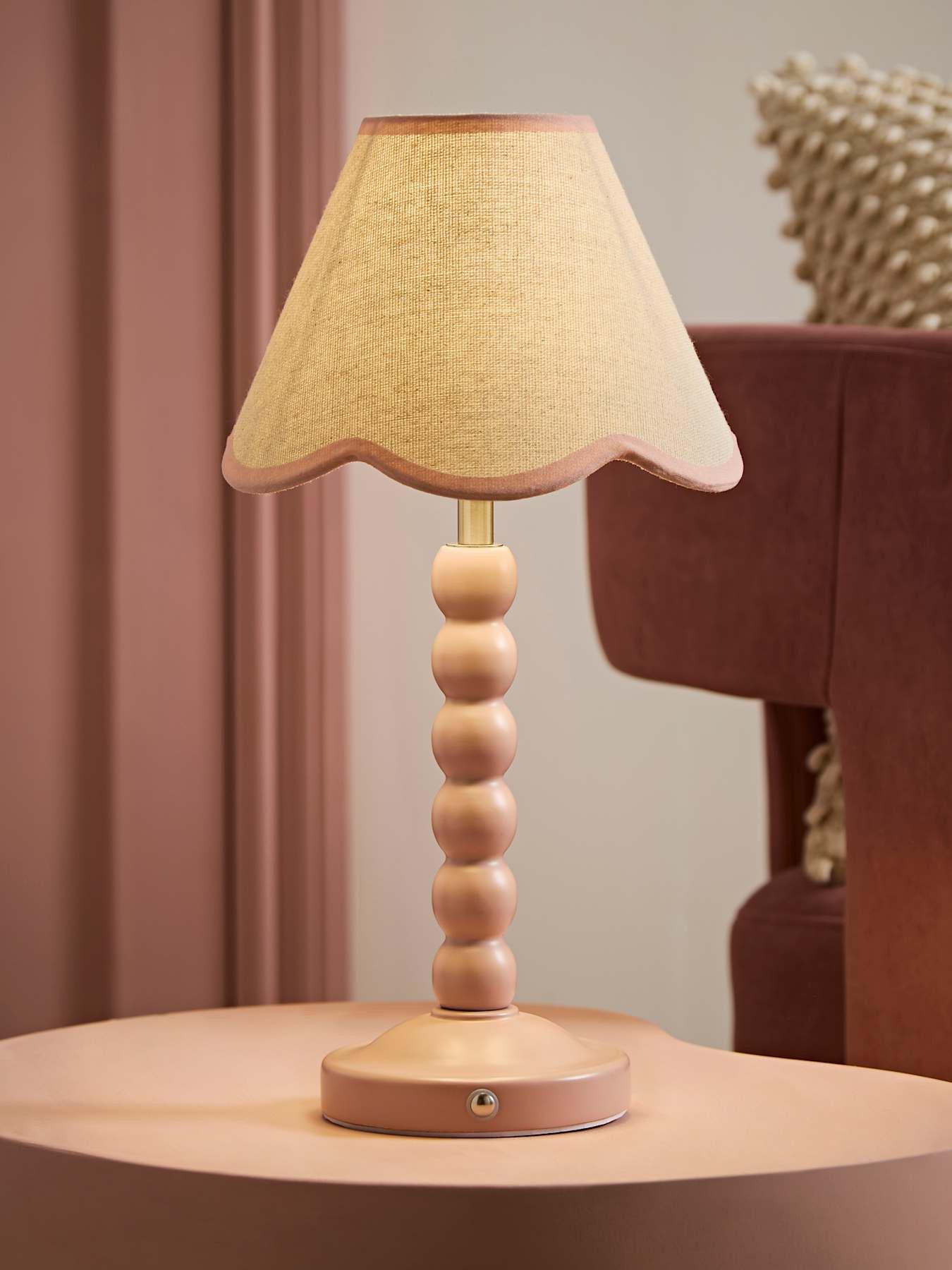 ValueLights - Scallop LED Table Lamp - Rose Pink - 360 x 195 x 195cm - Image 8