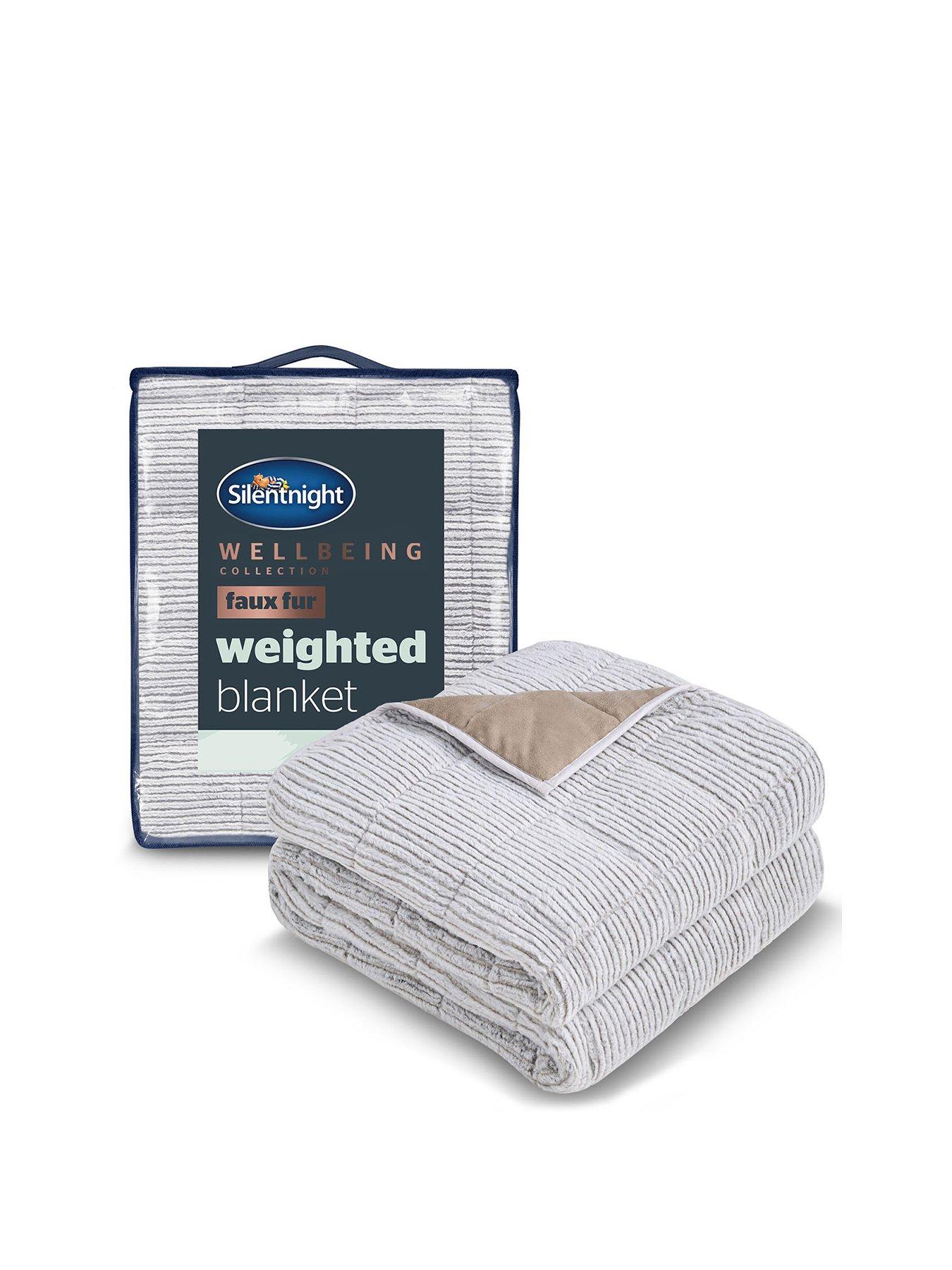 Image 2 of 7 of Silentnight Wellbeing Collection Weighted Blanket Adults 6.8 KG Faux Fur - 150x200cm