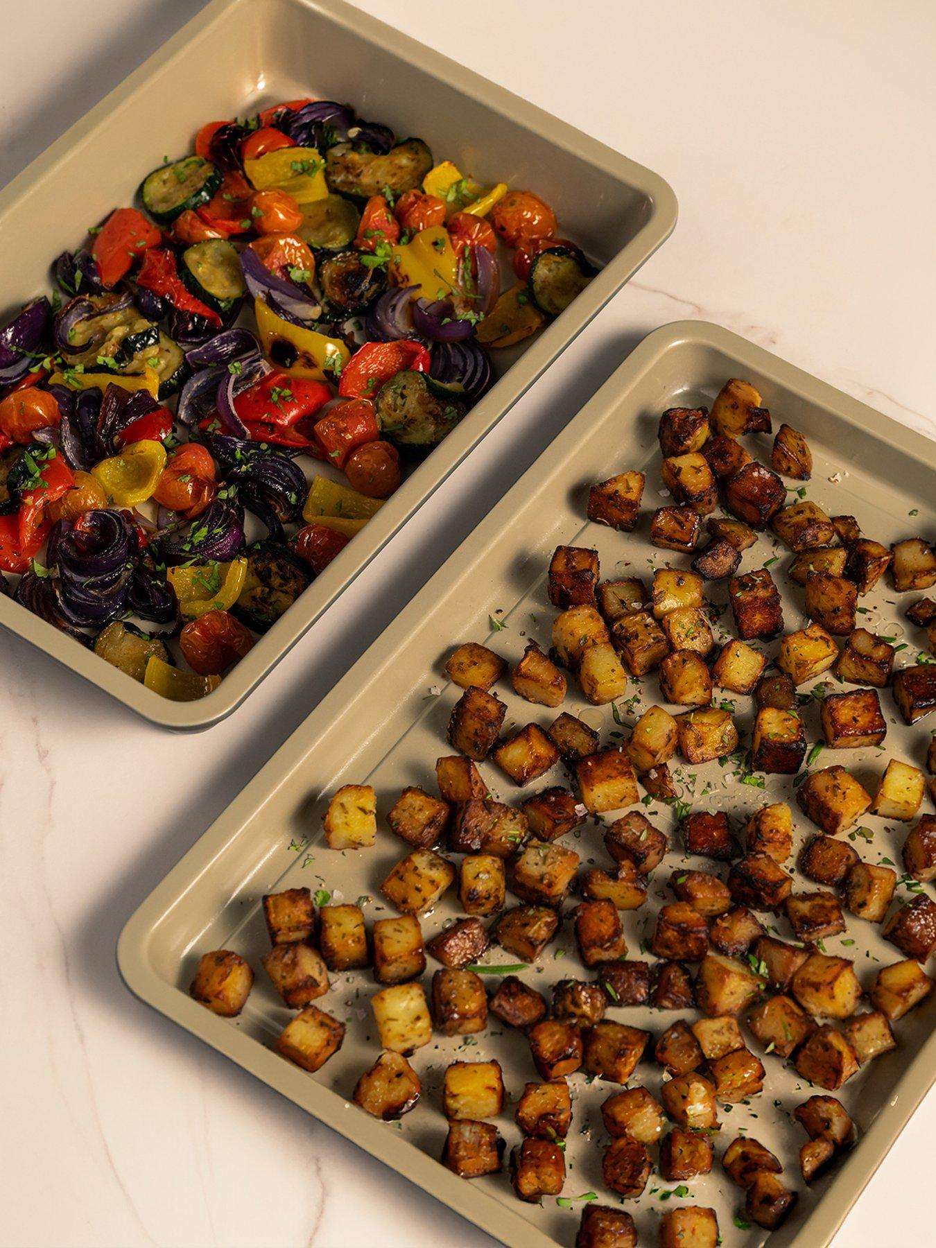 Image 5 of 5 of Prestige Ceramic Edition - 2 Piece Roast &amp; Bake Set: Large Oven Tray , Medium Roasting Tin: Urban Olive