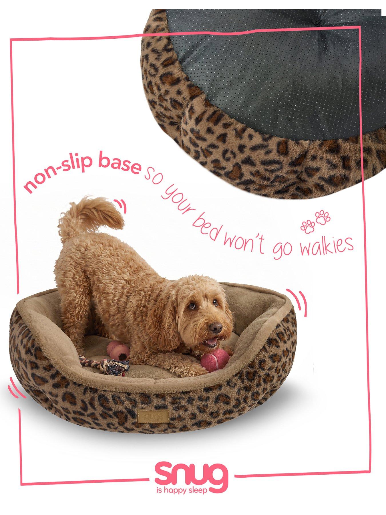 Image 7 of 7 of Snug Calming Faux Fur Donut Pet Bed - Leopard