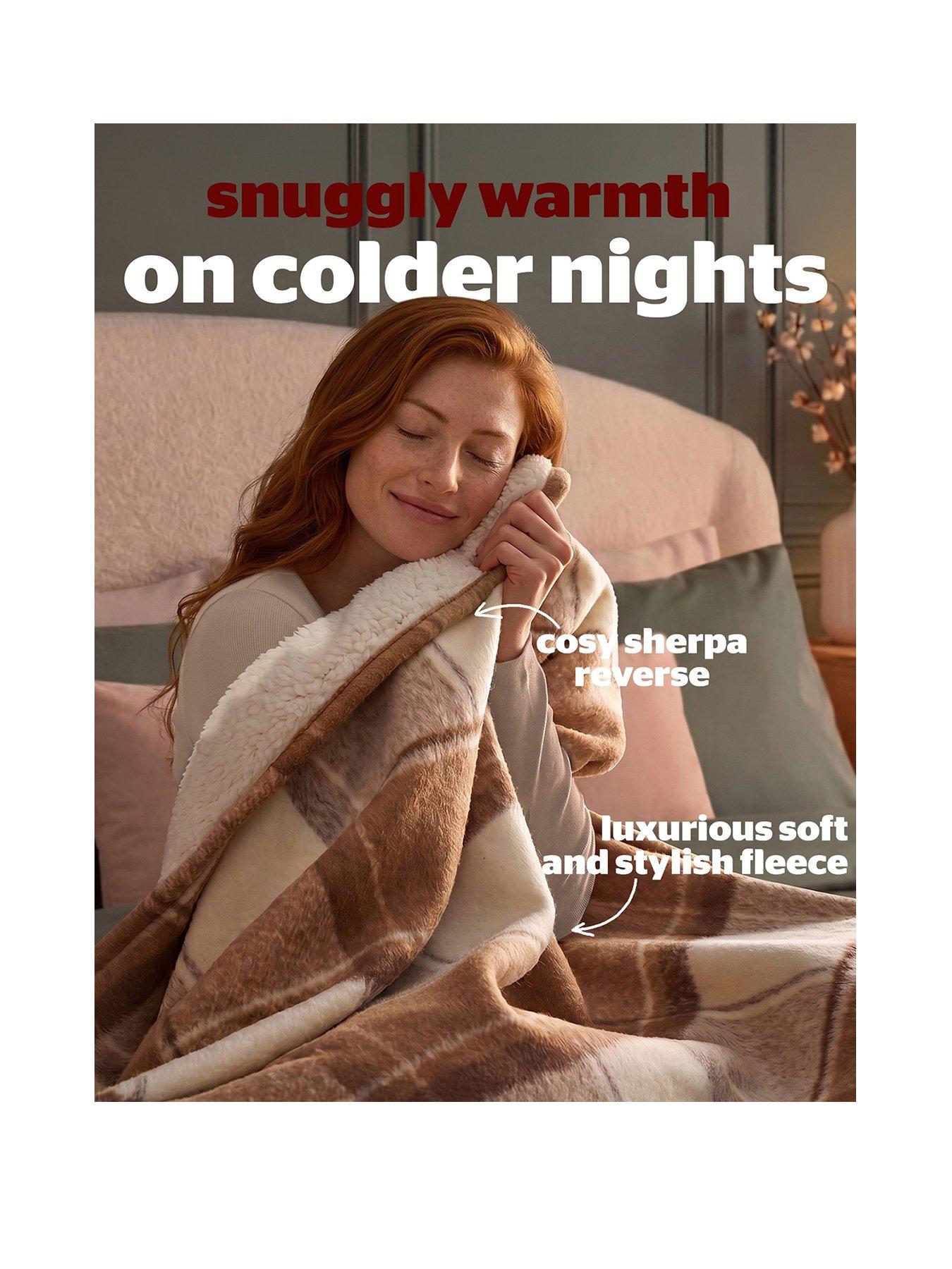 Image 2 of 7 of Silentnight Luxury Check Fleece Heated Throw