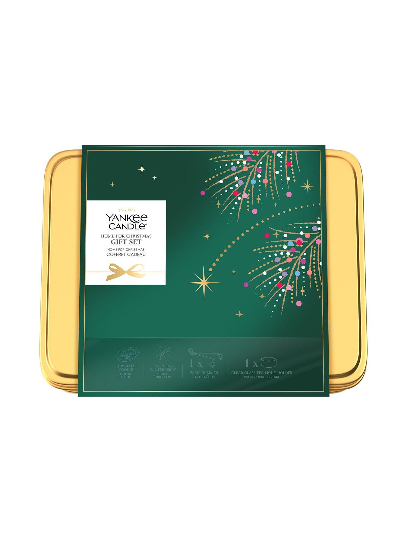Image 1 of 3 of Yankee Candle Home for Christmas Gift Set
