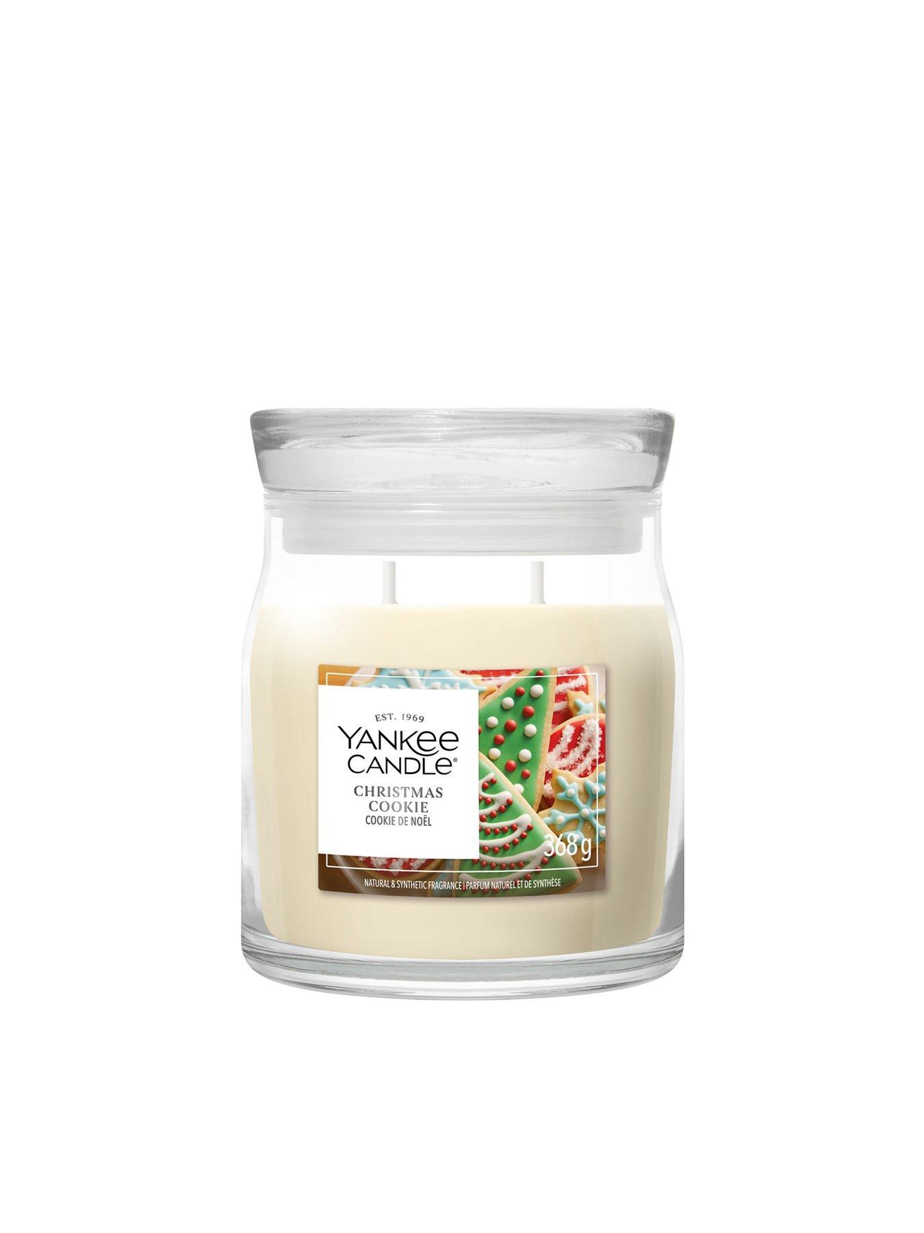 Yankee Candle Yankee Christmas Cookie Medium Jar Candle