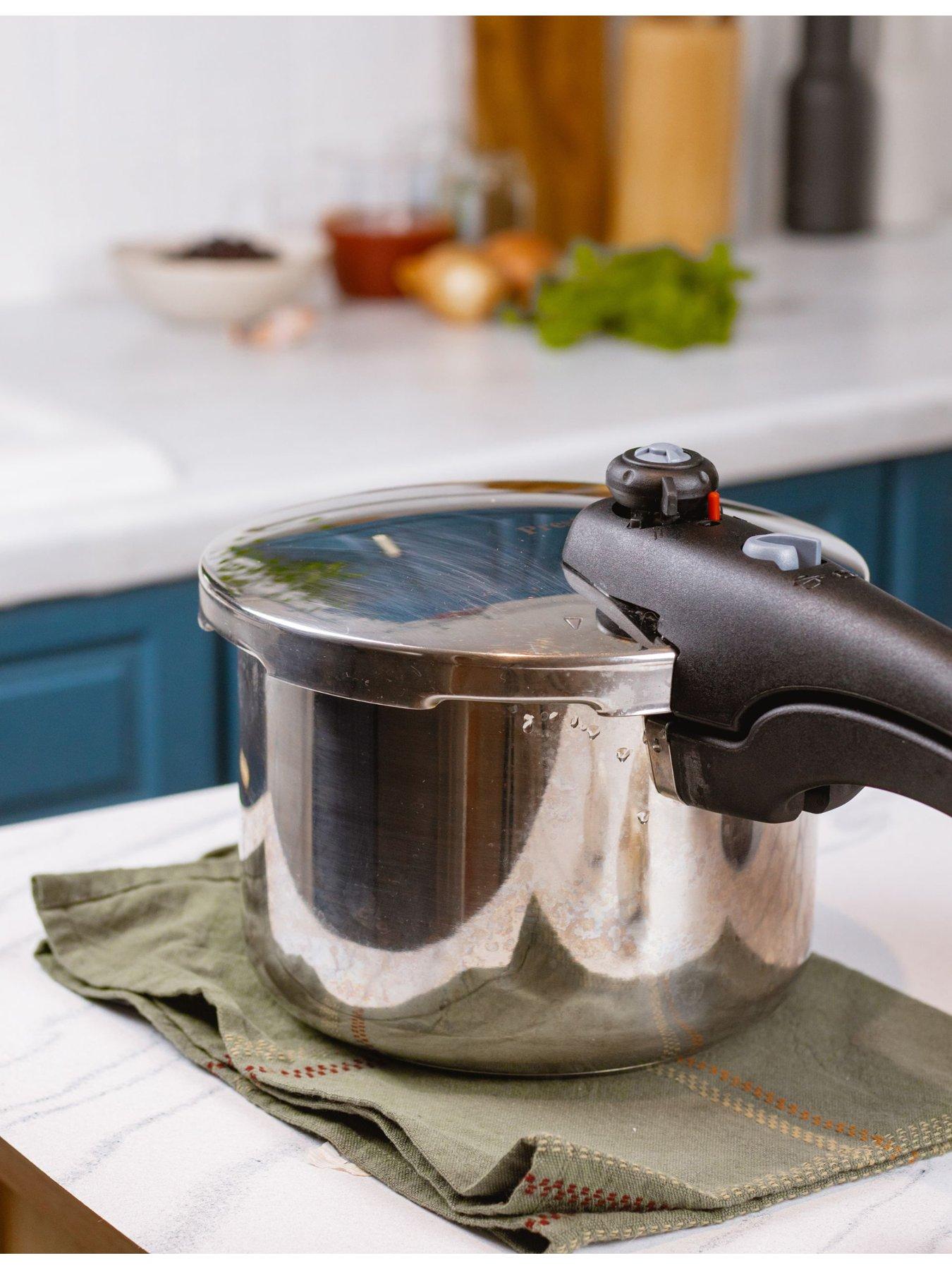 Image 6 of 7 of Prestige Smart Plus Stainless Steel Pressure Cooker, 4l