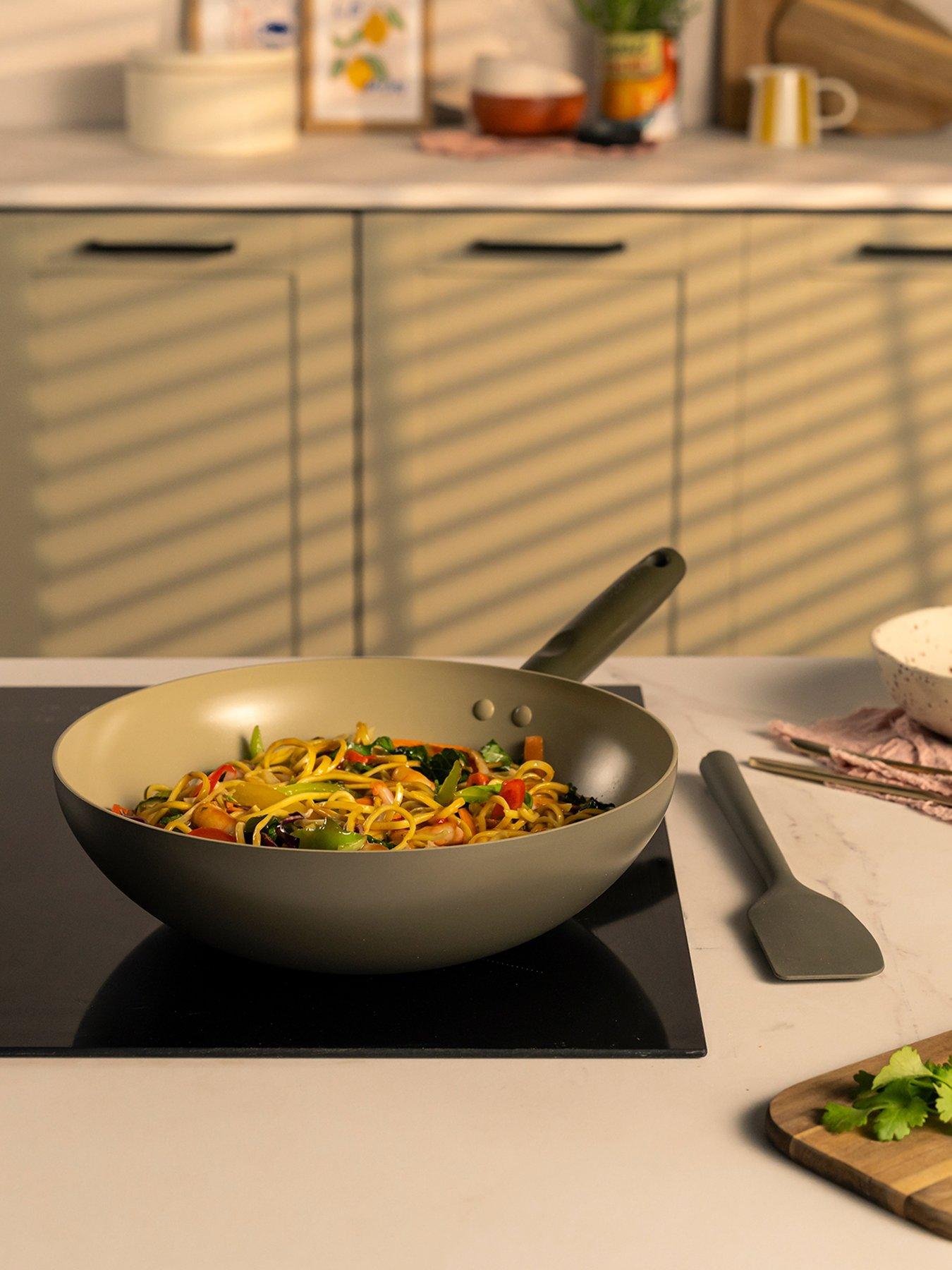 Image 5 of 5 of Prestige Ceramic Edition - 28cm Non-stick Wok / Stirfry: Urban Olive
