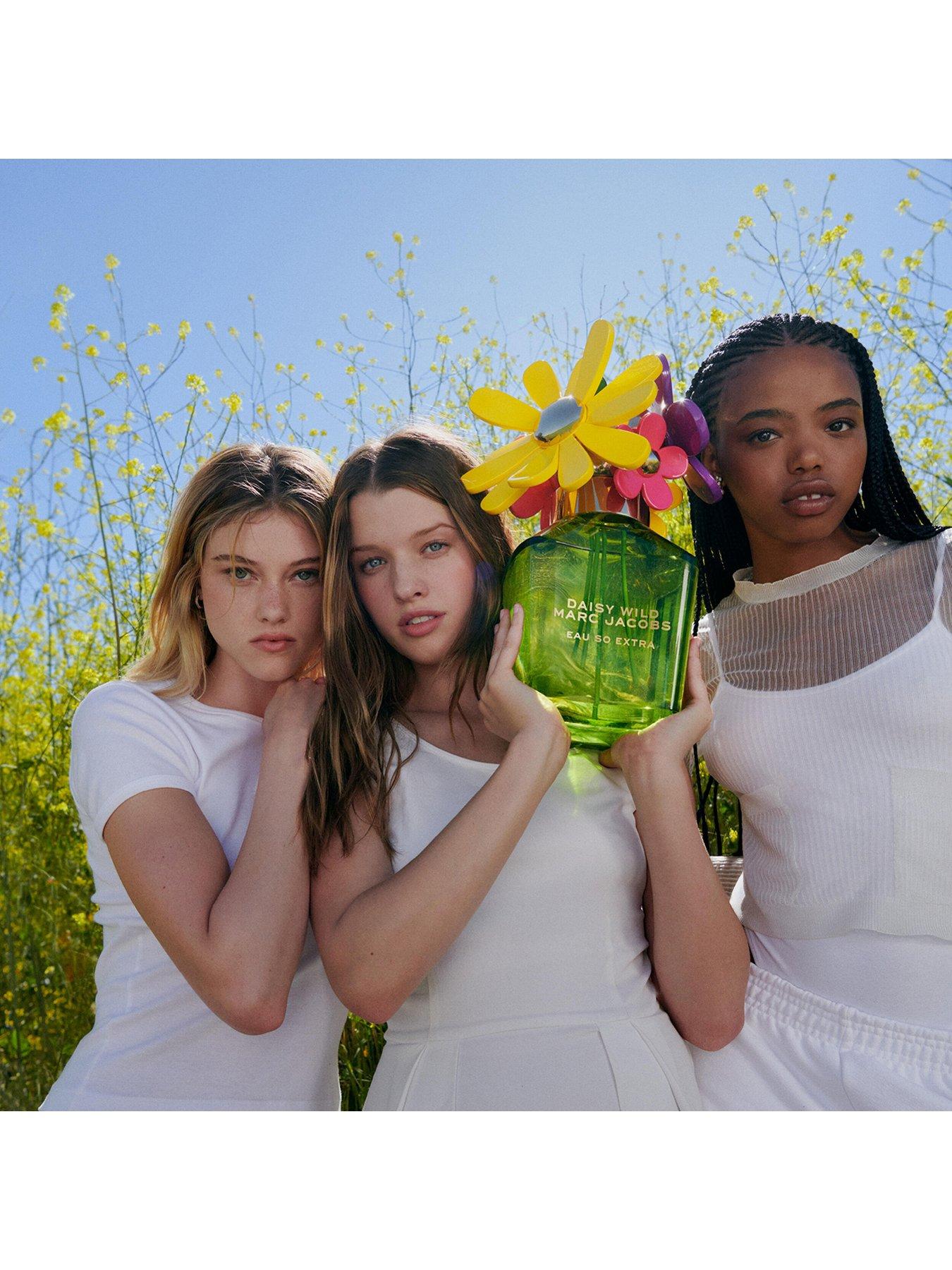 Image 4 of 6 of MARC JACOBS Daisy Wild Eau So Extra 50ml EDP