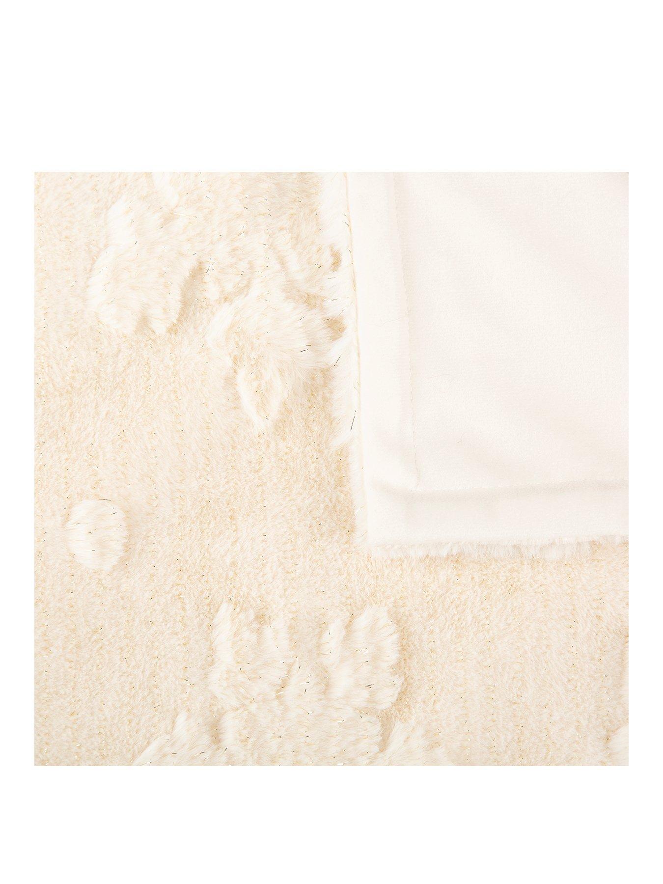 Image 2 of 4 of Scruffs Scruffs Snowflake Shimmer Blanket