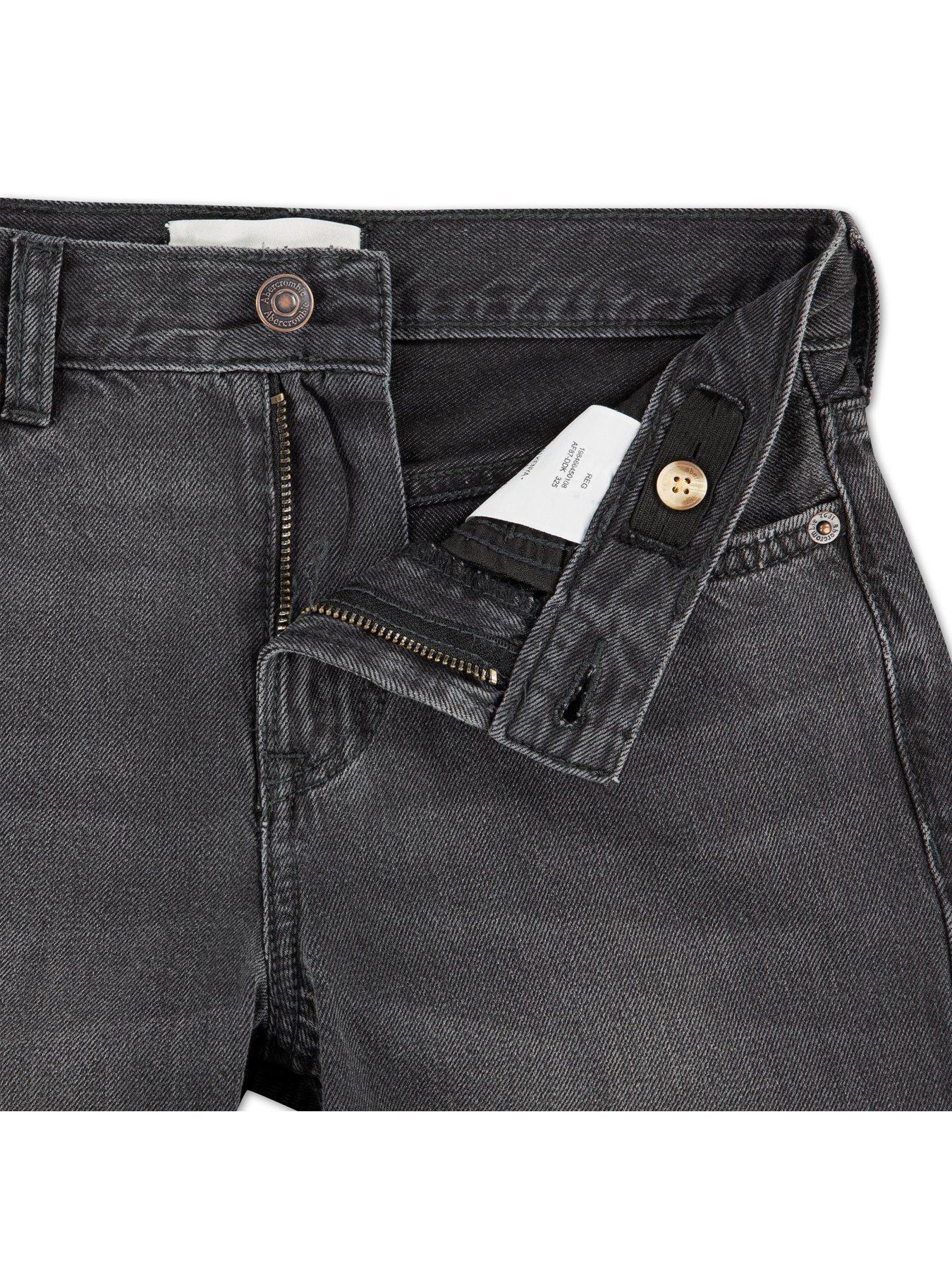 Image 4 of 7 of Abercrombie & Fitch Boys' Baggy Fit Jeans- Black