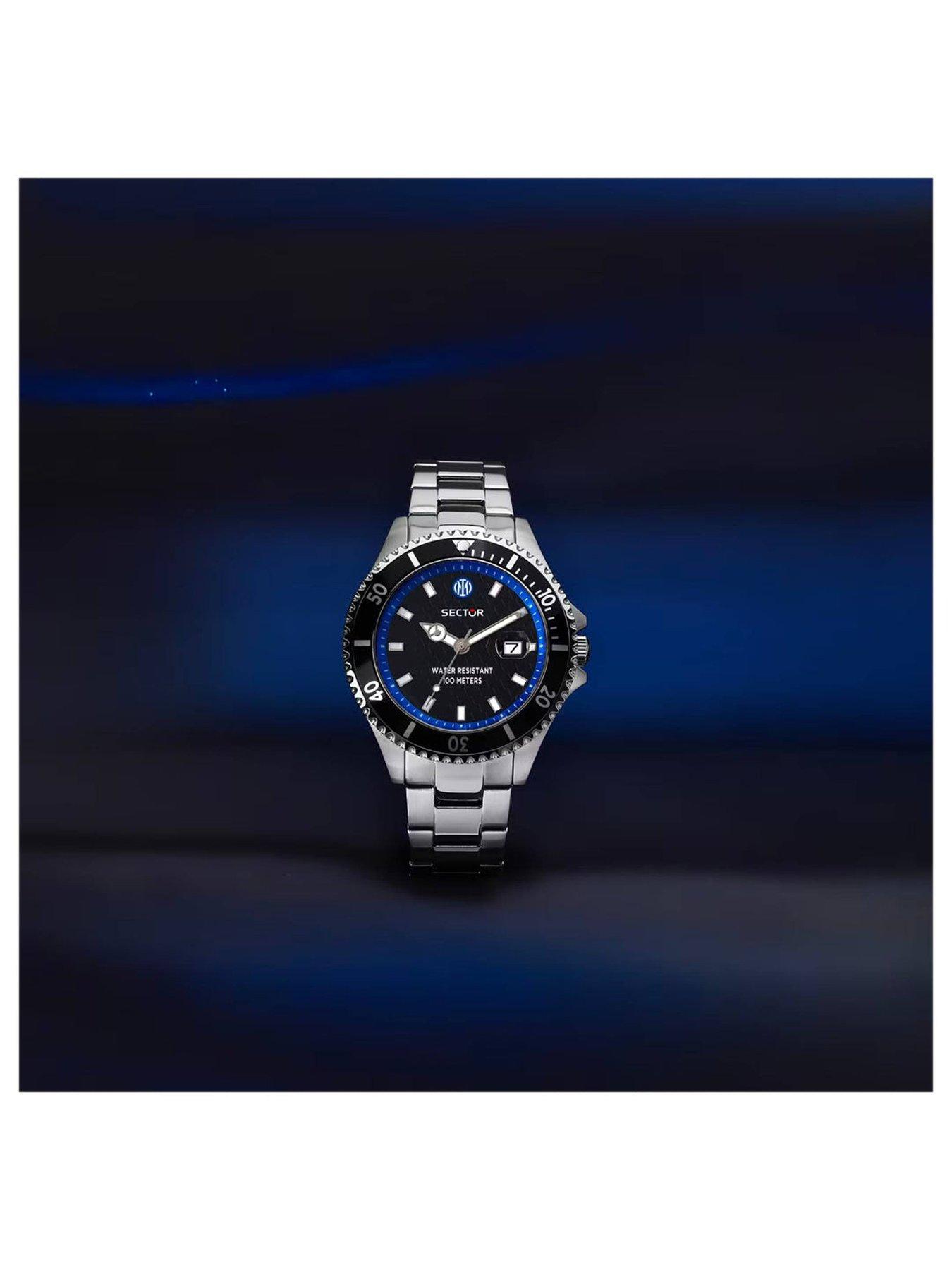 Image 6 of 6 of Sector 230 Inter 43mm Black Dial Stainless Steel Bracelet