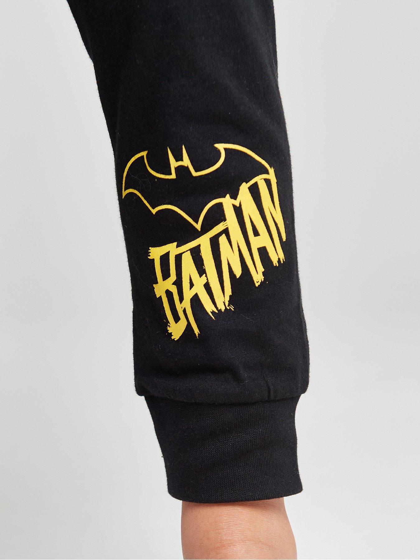 Image 5 of 6 of Brand Threads Batman Pyjama Set