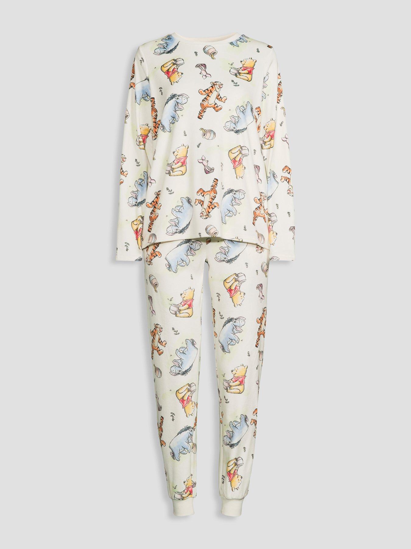 Image 7 of 7 of Brand Threads Winnie The Pooh Fleece Twosie Pyjama Set