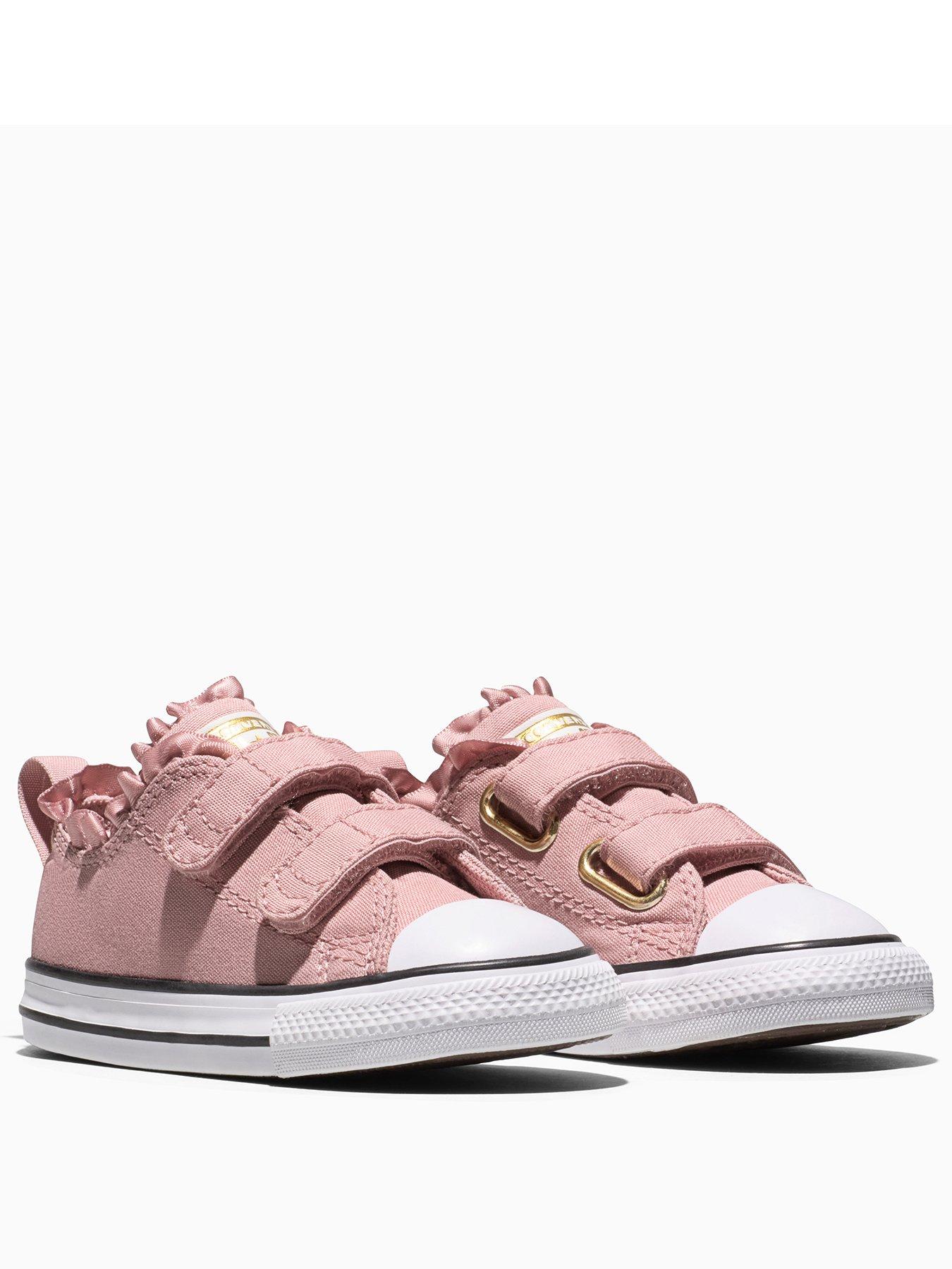 Image 2 of 5 of Converse Infants Chuck Taylor All Star 2v Ox Ruffles Trainers - Pink