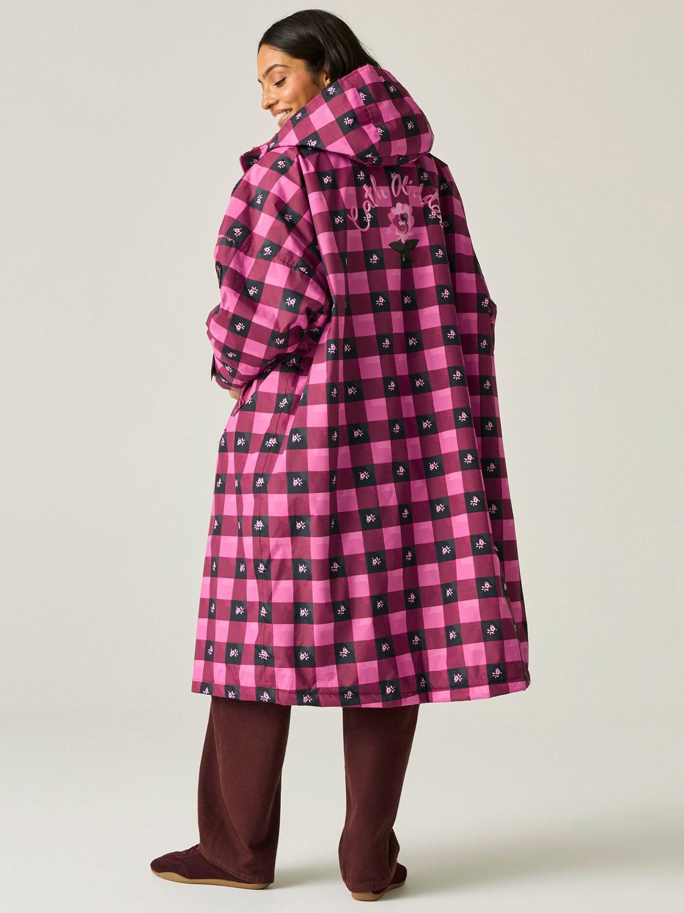 Image 2 of 7 of Regatta Womens Cath Kidston Waterproof Borg Lined Hooded Changing Robe - Burgundy
