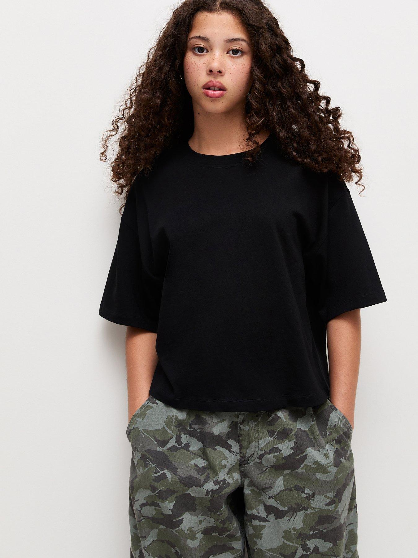 Image 1 of 6 of New Look 915 Girls Boxy Sweatshirt Neck Short Sleeve T-Shirt - Black