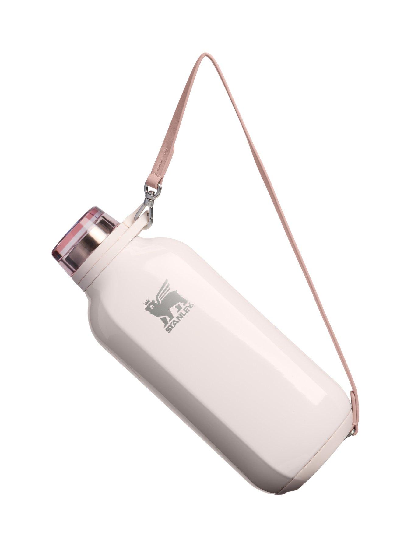 Image 4 of 5 of Stanley 1913 The Stanley Clutch Bottle 16oz- 0.47-litre - Rose Quartz