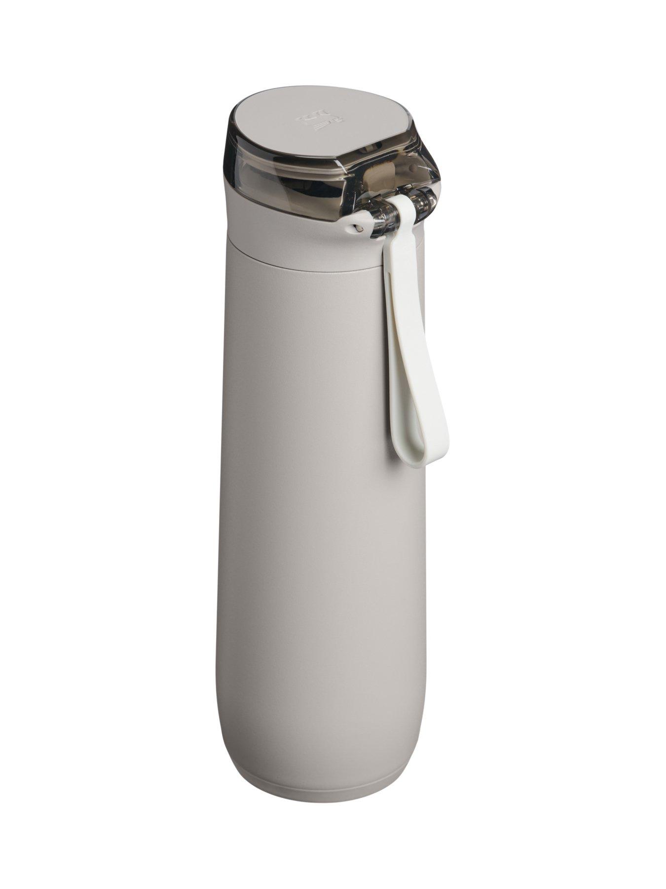 Image 2 of 3 of Stanley 1913 The Flowstate Spring Bottle 0.59l / 20oz