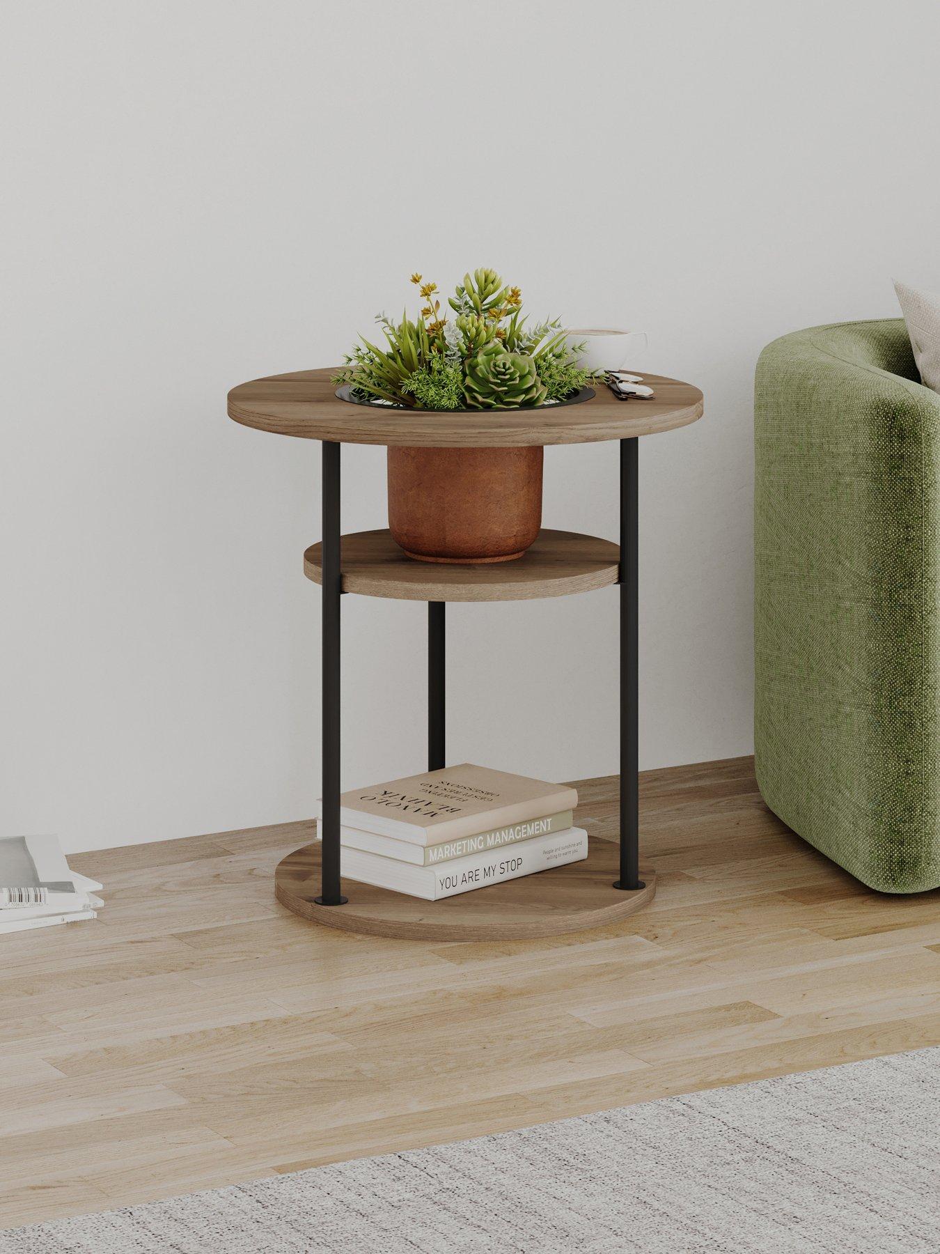 Image 3 of 7 of Decortie Grova Side Table