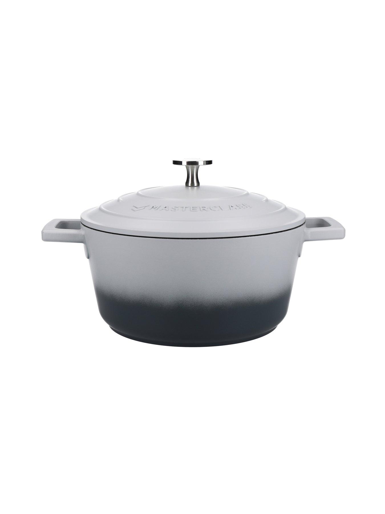 Image 3 of 7 of MasterClass Masterclass 2.5 Litre Casserole Dish With Lid - Ombre Grey