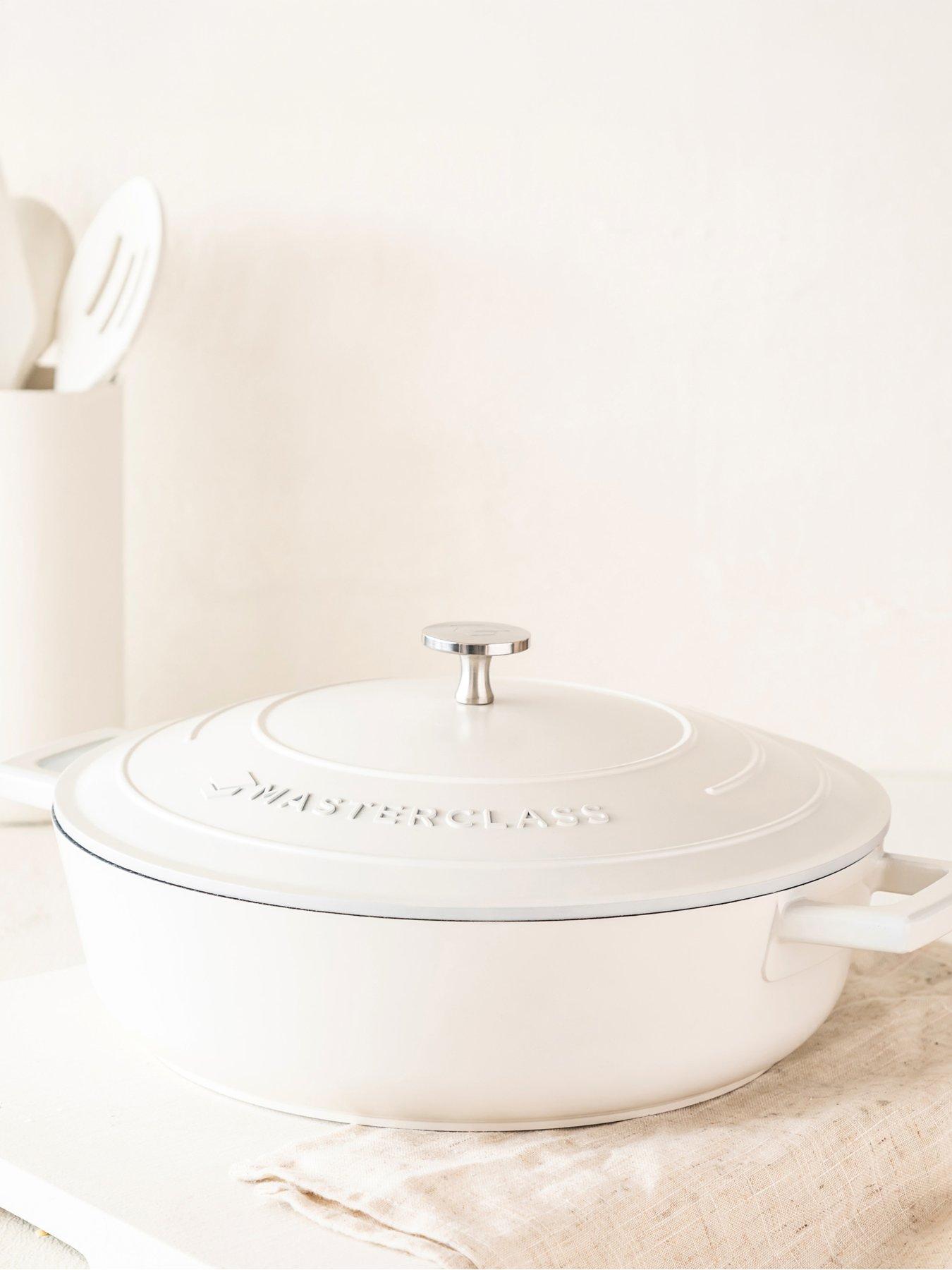 B&Q -  Cream Cast Aluminium Shallow Casserole Dish4L - Image 10