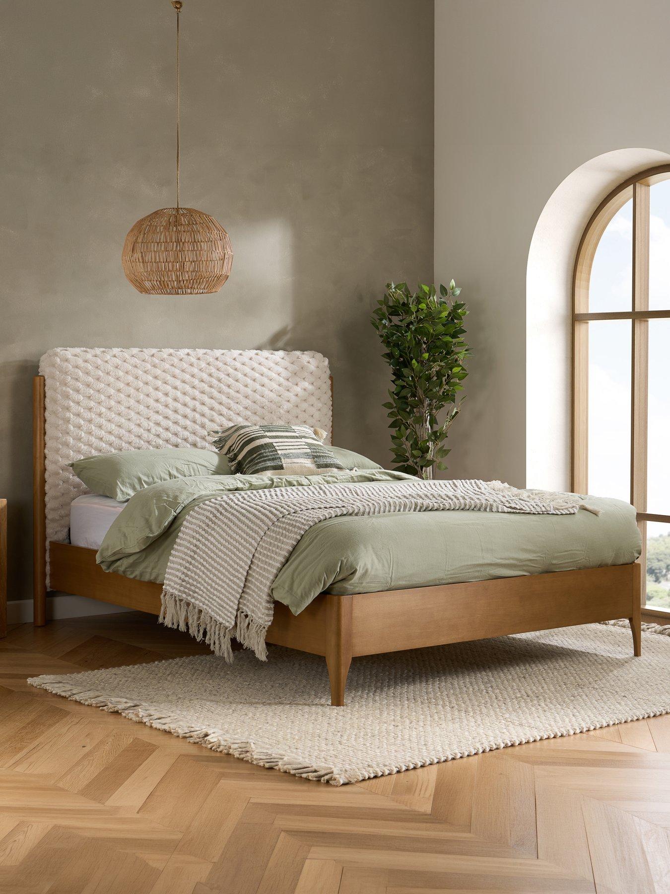 Image 1 of 7 of Birlea Hattie Bed King