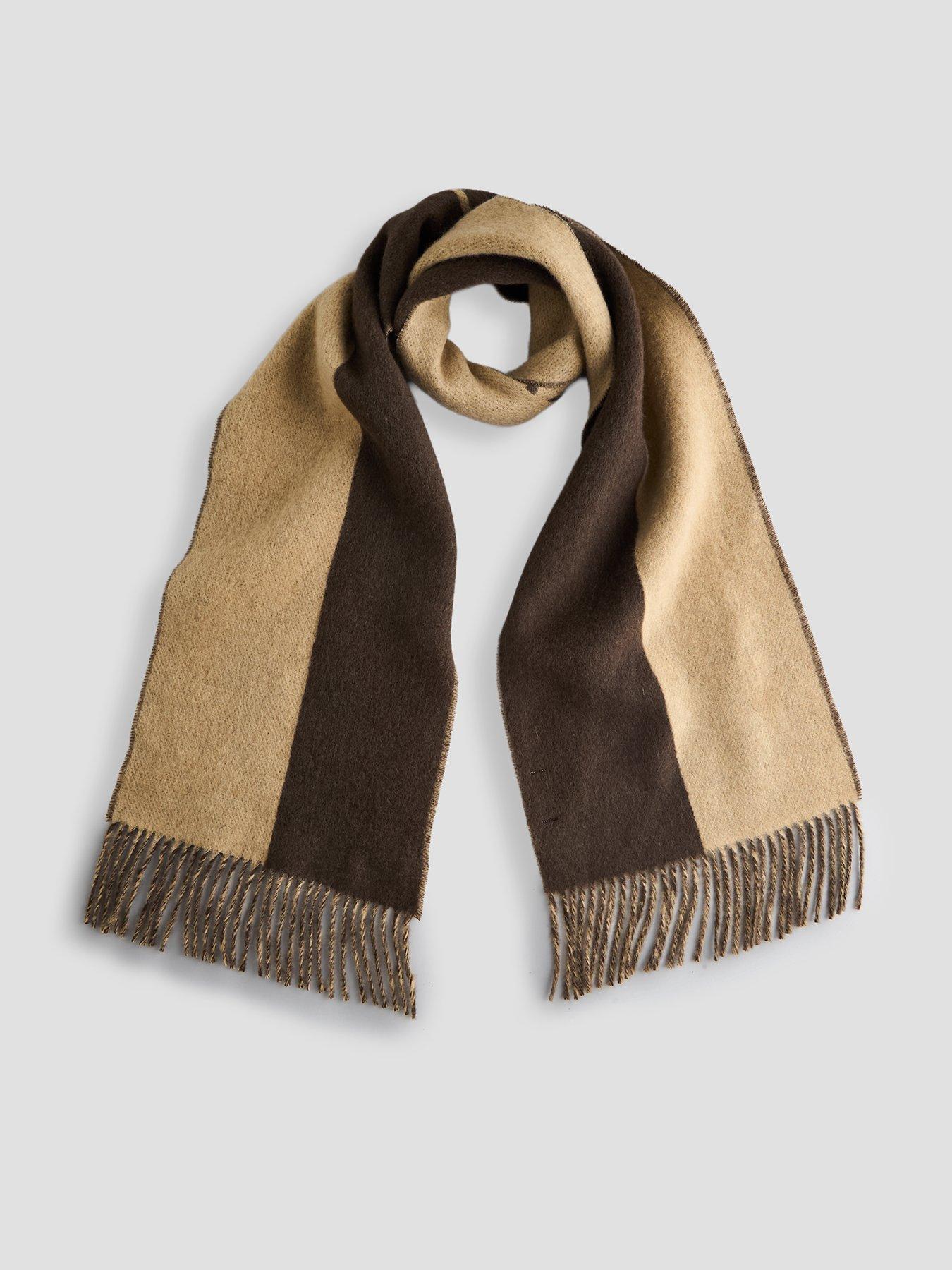 Gant Men's Marron Scarf Logo - Image 2
