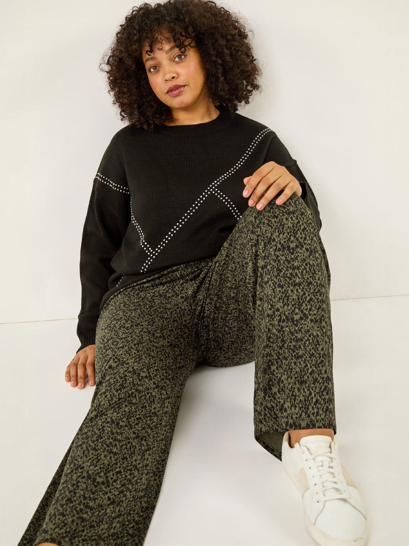 Roman Women's Khaki Curve Paisley Wide Leg Culottes In Size 26-28 - Image 2