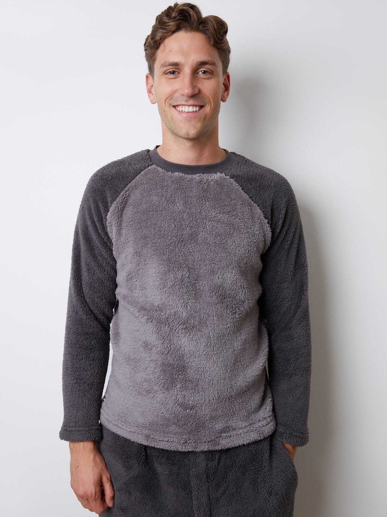Image 4 of 4 of Threadbare Sherpa Fleece Lounge Set In Charcoal