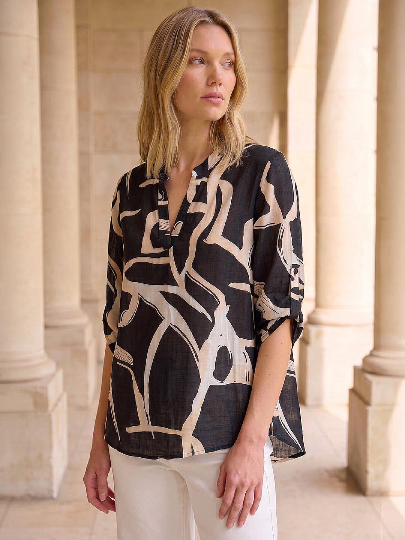 Roman Women's Black Abstract Print V-Neck Top In | : Size 16 - Image 7