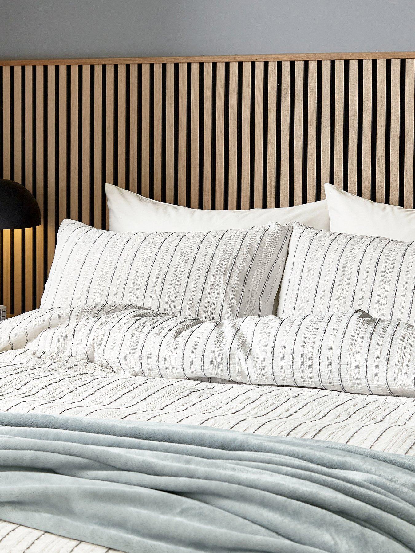 Helena Springfield Waffle Stripe Cover Set Grey
