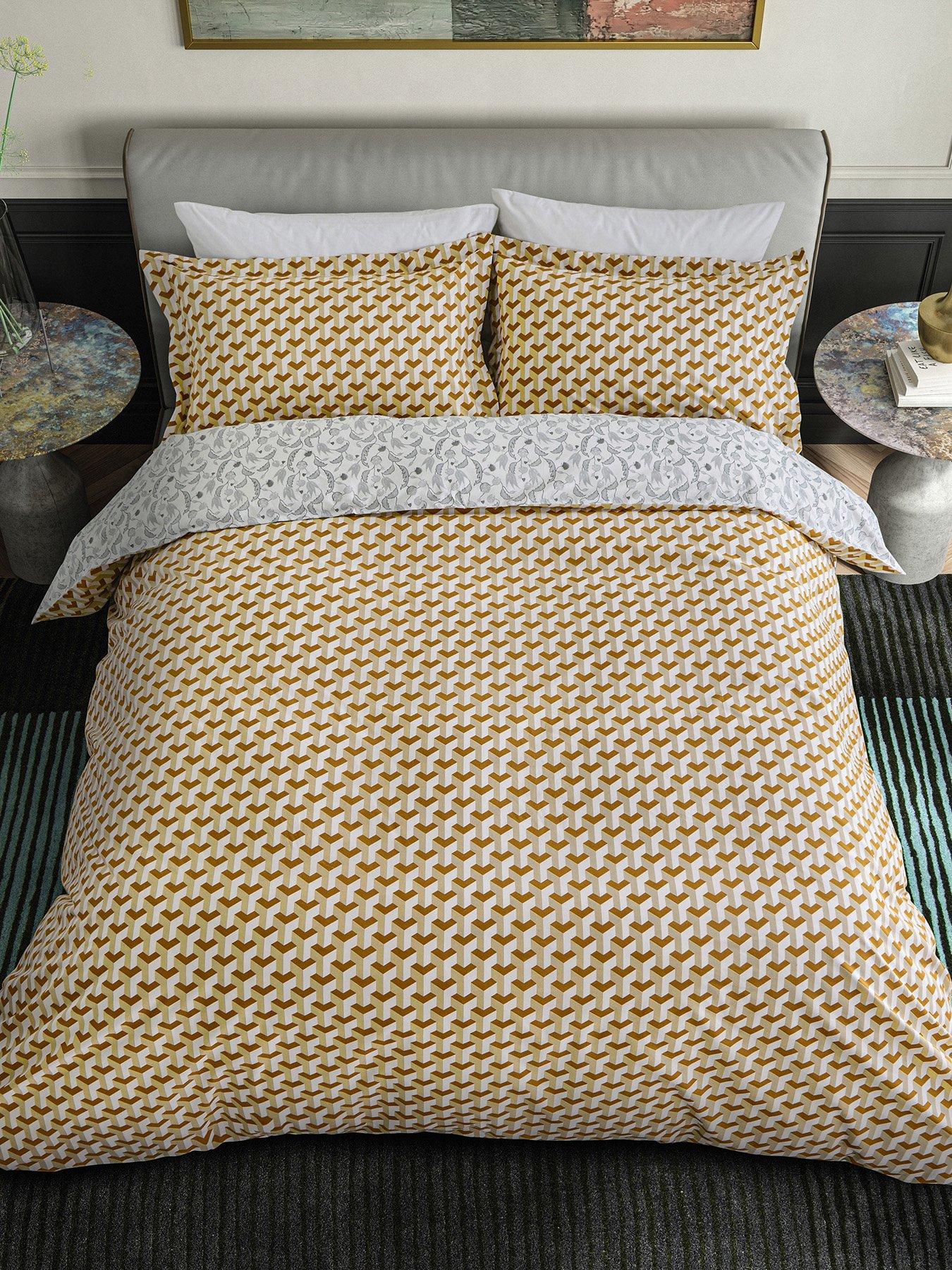 Image 4 of 6 of Ted Baker Phorcys Cover Set Multi