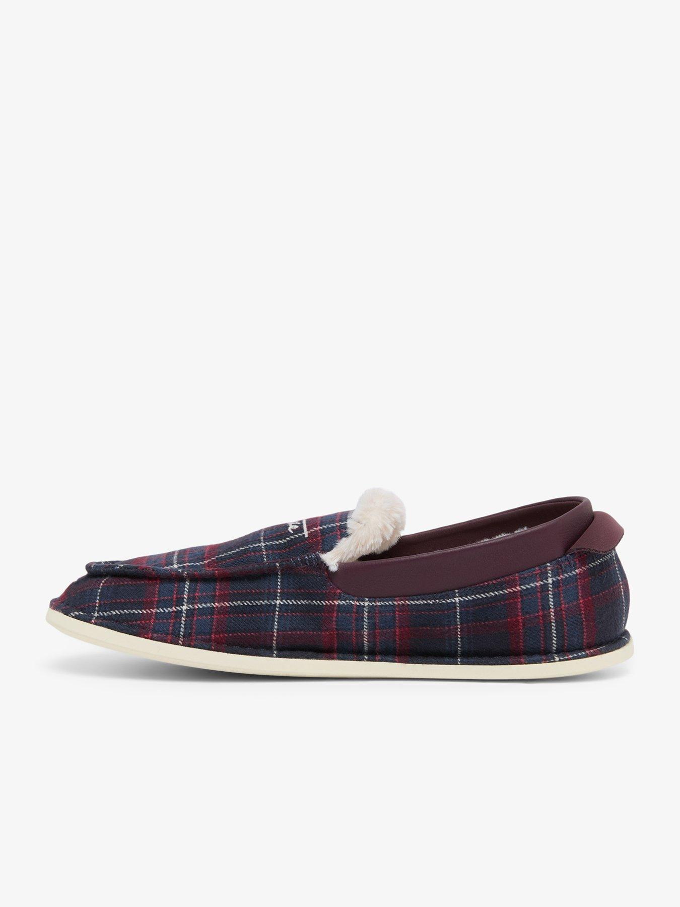 Image 6 of 7 of Lacoste Mens Aubrey Tartan Faux Fur Lined Slippers - Navy